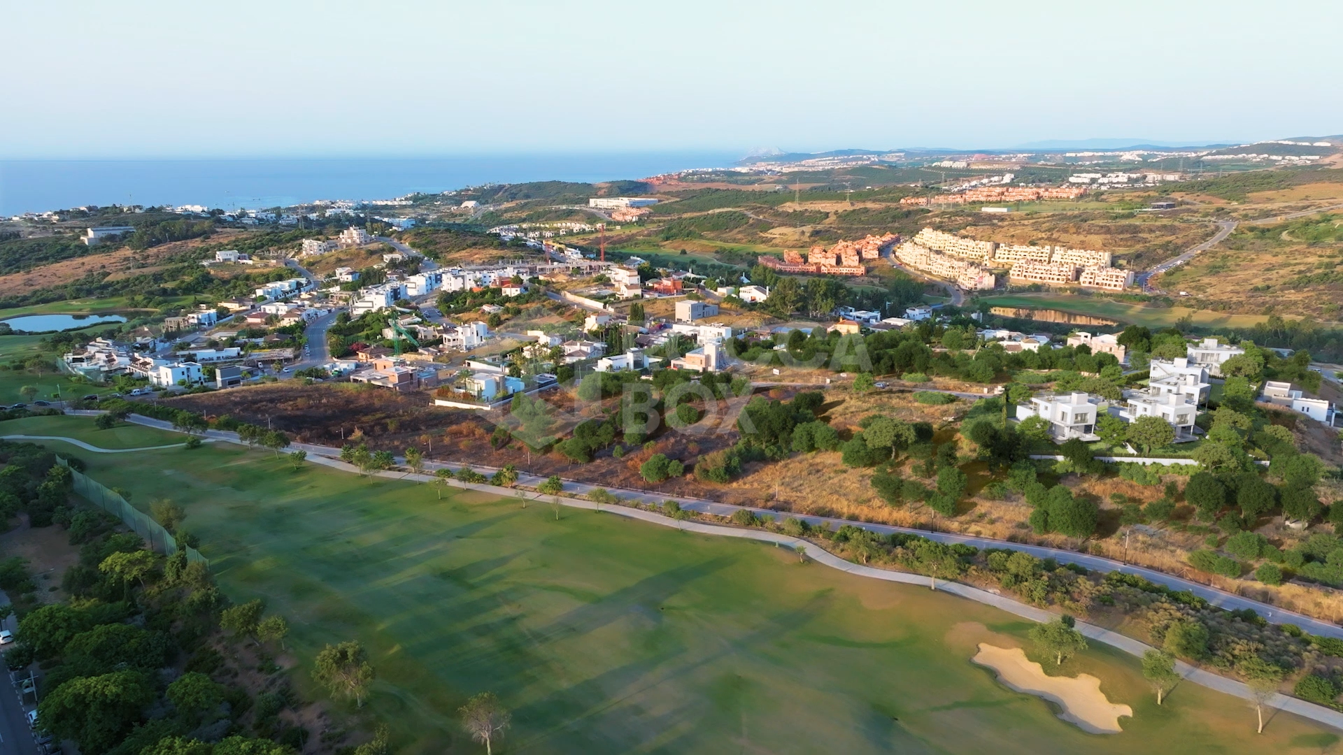Modern Luxury Villa in Valle Romano, Estepona with Panoramic Views