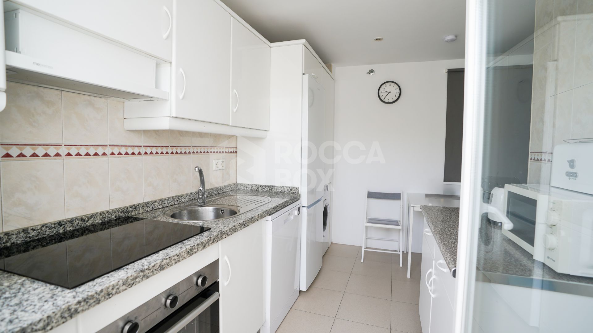 3-Bedroom Duplex Penthouse with Mountain Views in Marbella