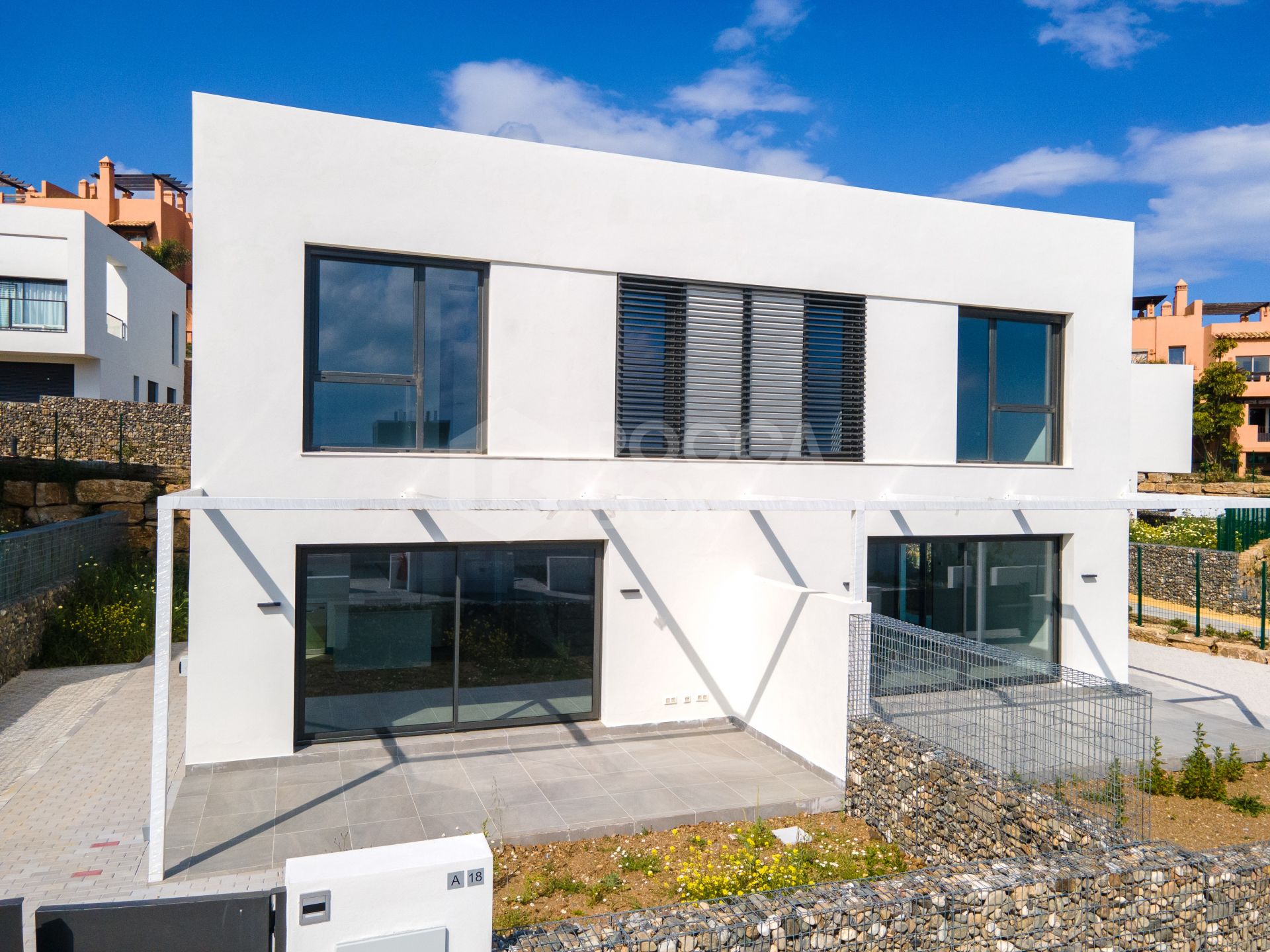Key-Ready Luxury: Spacious 4-Bedroom Semi-Detached Home with Panoramic Views & Exclusive Amenities