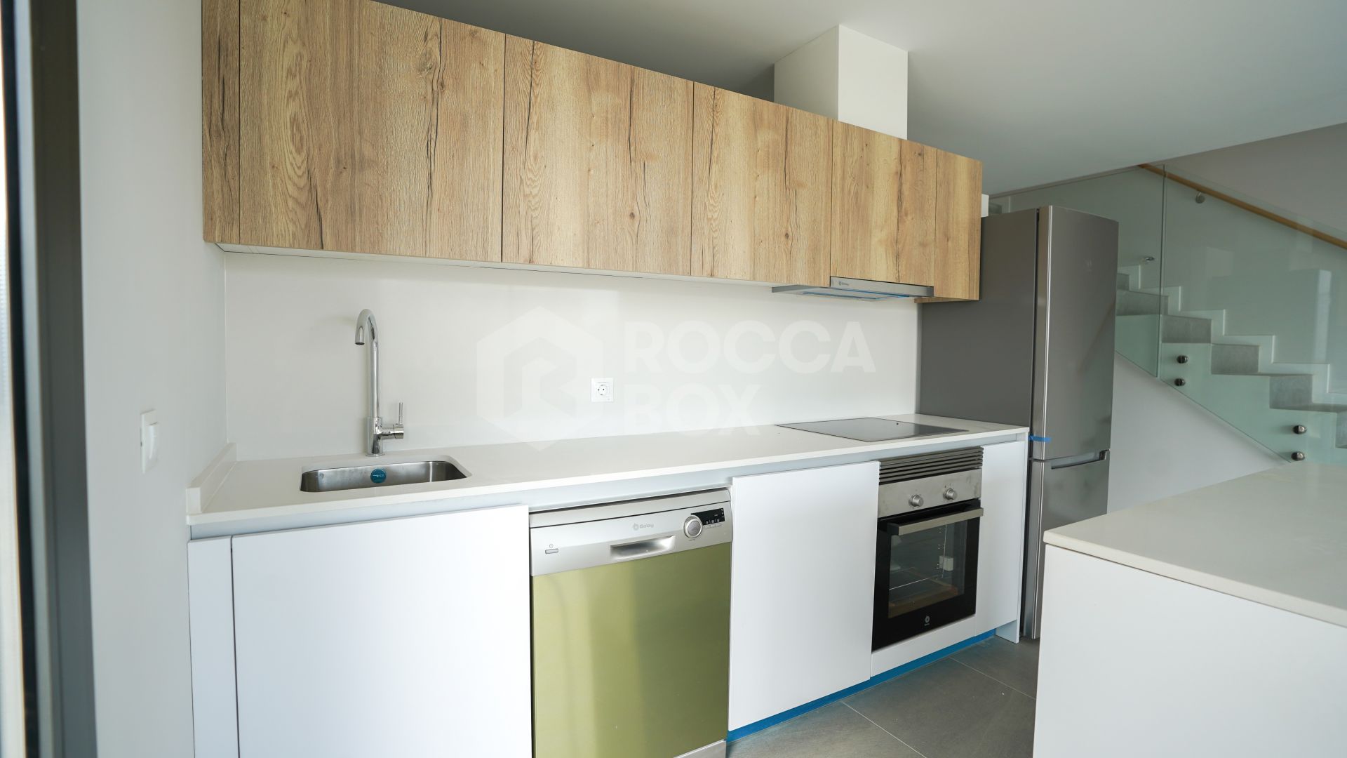 Key-Ready Luxury: Spacious 4-Bedroom Semi-Detached Home with Panoramic Views & Exclusive Amenities