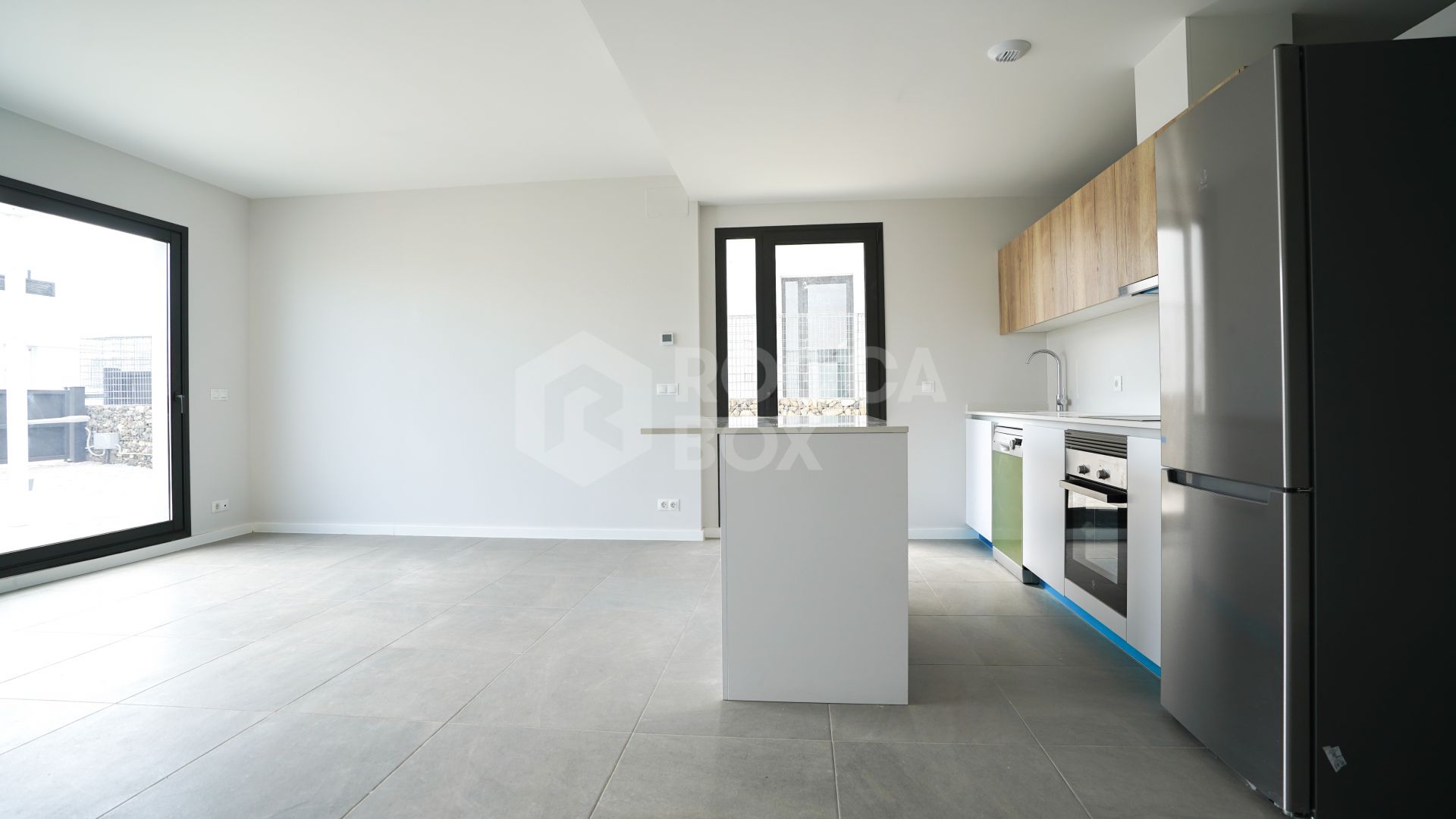 Key-Ready Luxury: Spacious 4-Bedroom Semi-Detached Home with Panoramic Views & Exclusive Amenities