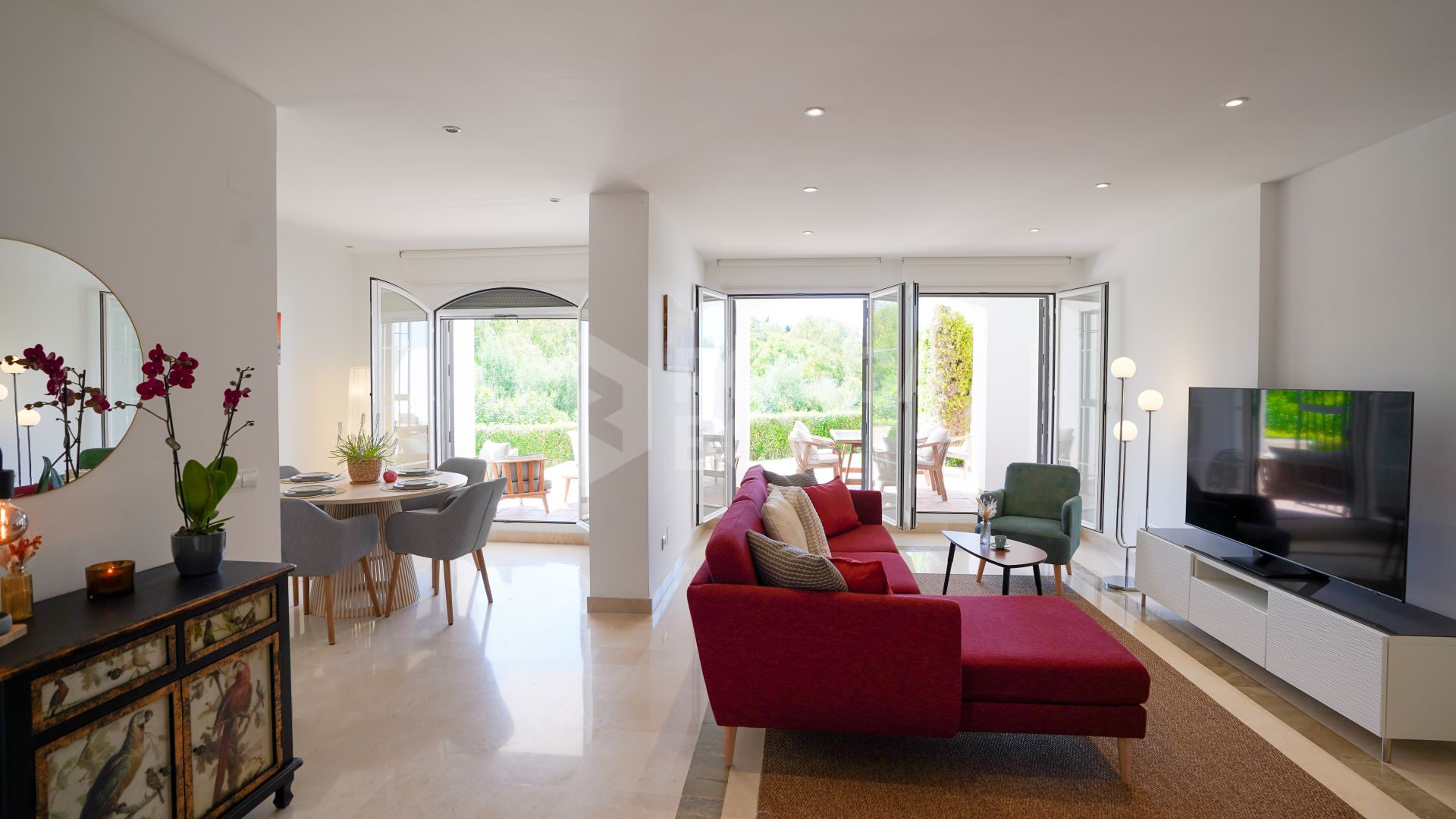 Charming Renovated 2-Bedroom Apartment with Spacious Terrace