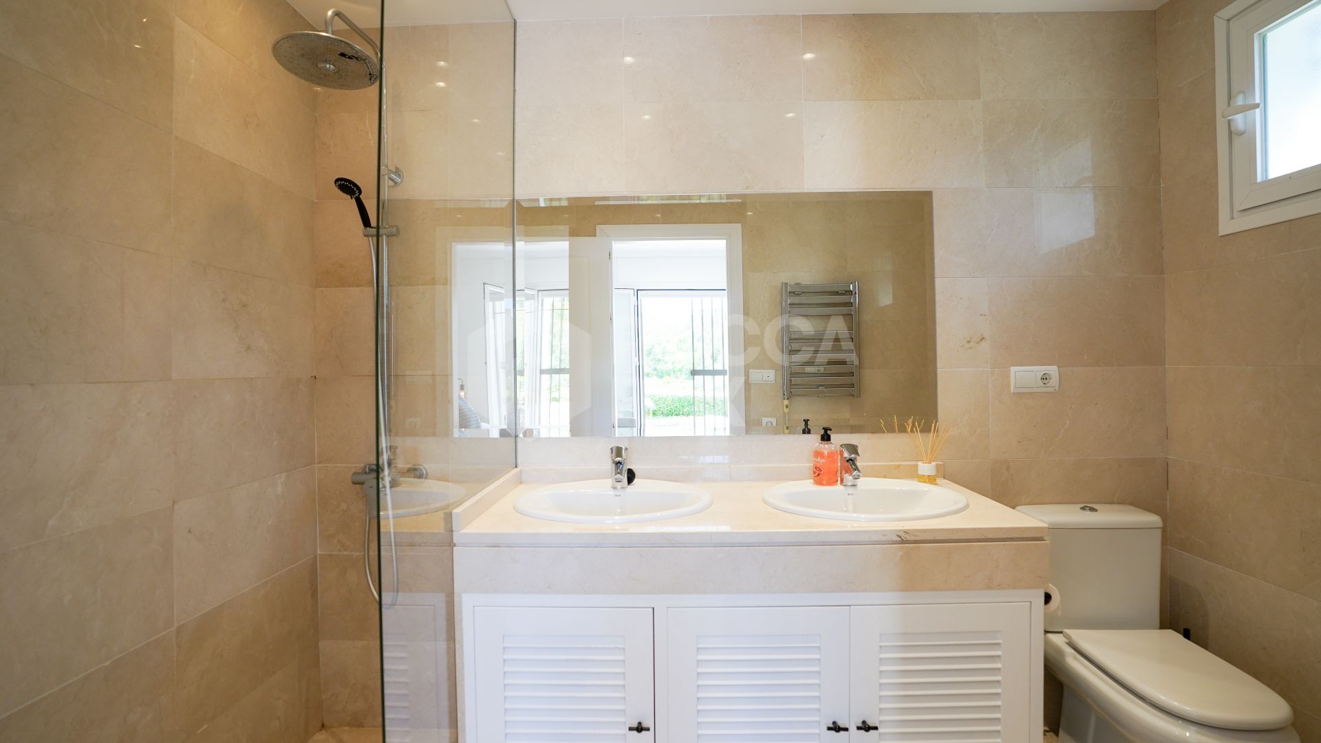 Charming Renovated 2-Bedroom Apartment with Spacious Terrace