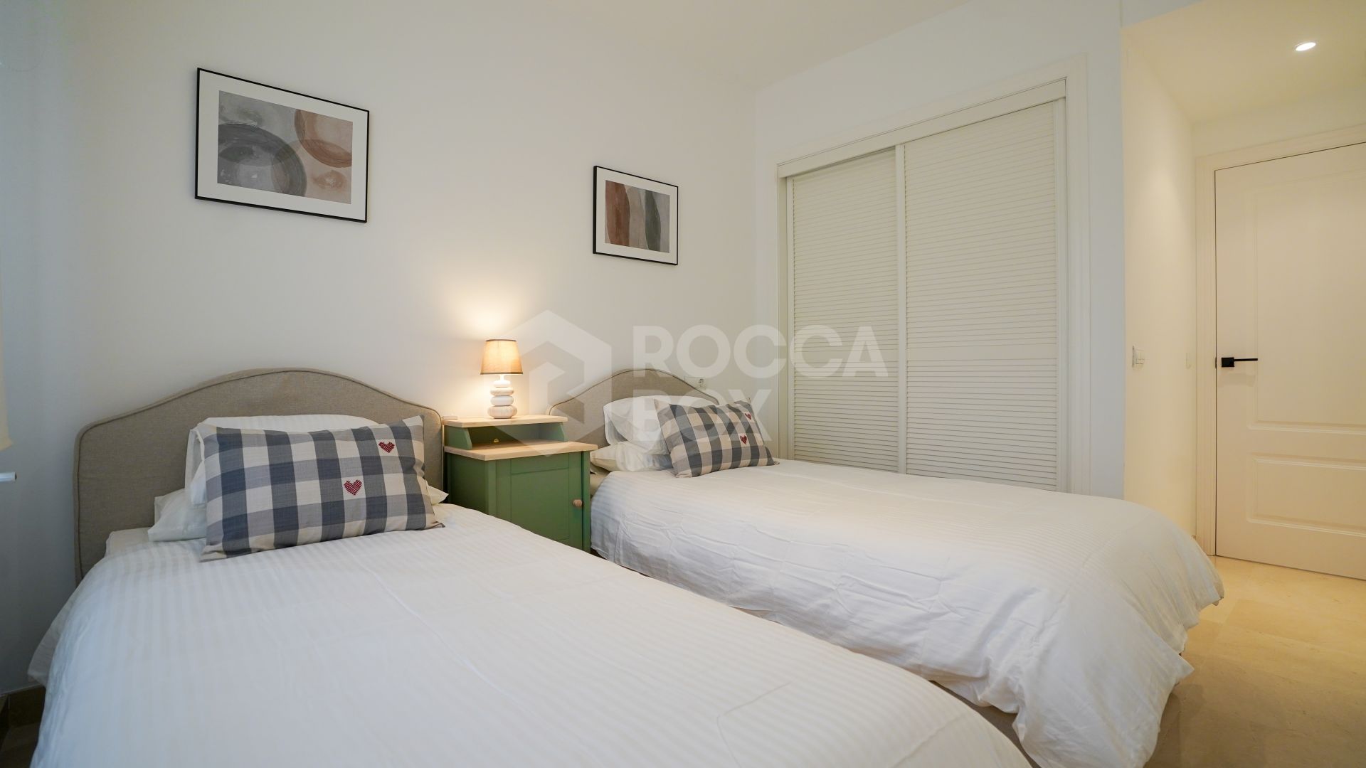 Charming Renovated 2-Bedroom Apartment with Spacious Terrace