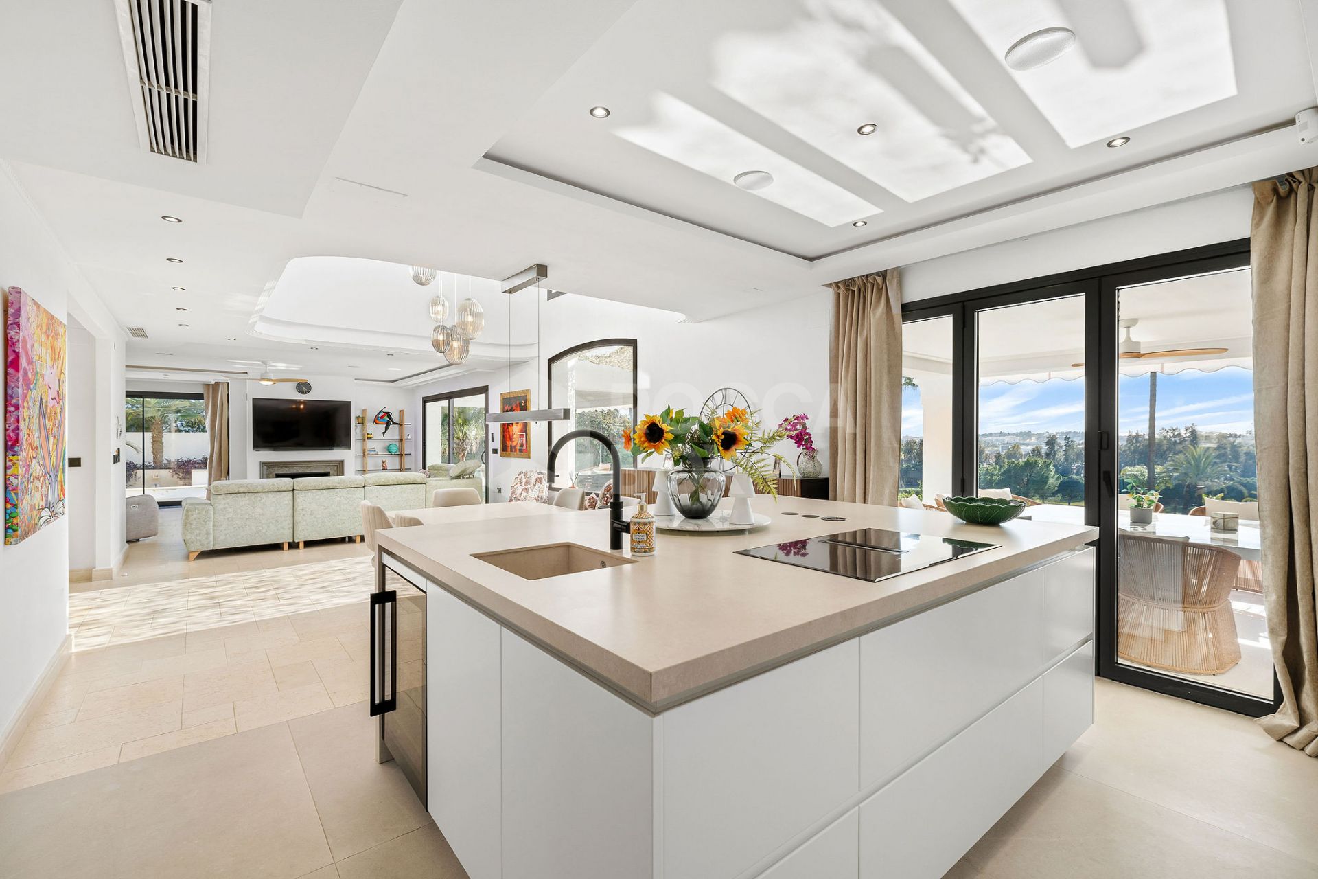 Stylish Frontline Golf Villa with Spectacular Views in Nueva Andalucía