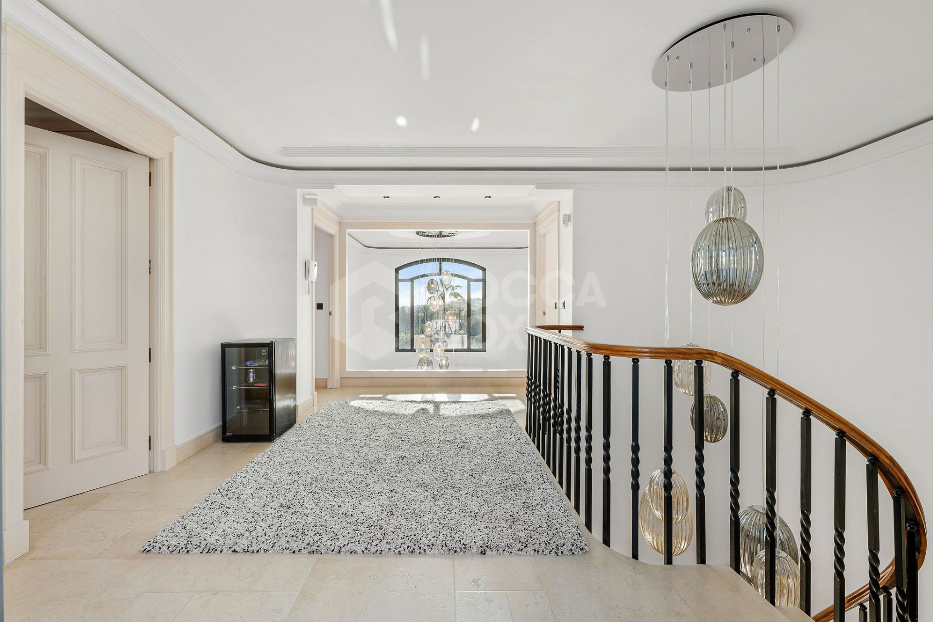 Stylish Frontline Golf Villa with Spectacular Views in Nueva Andalucía