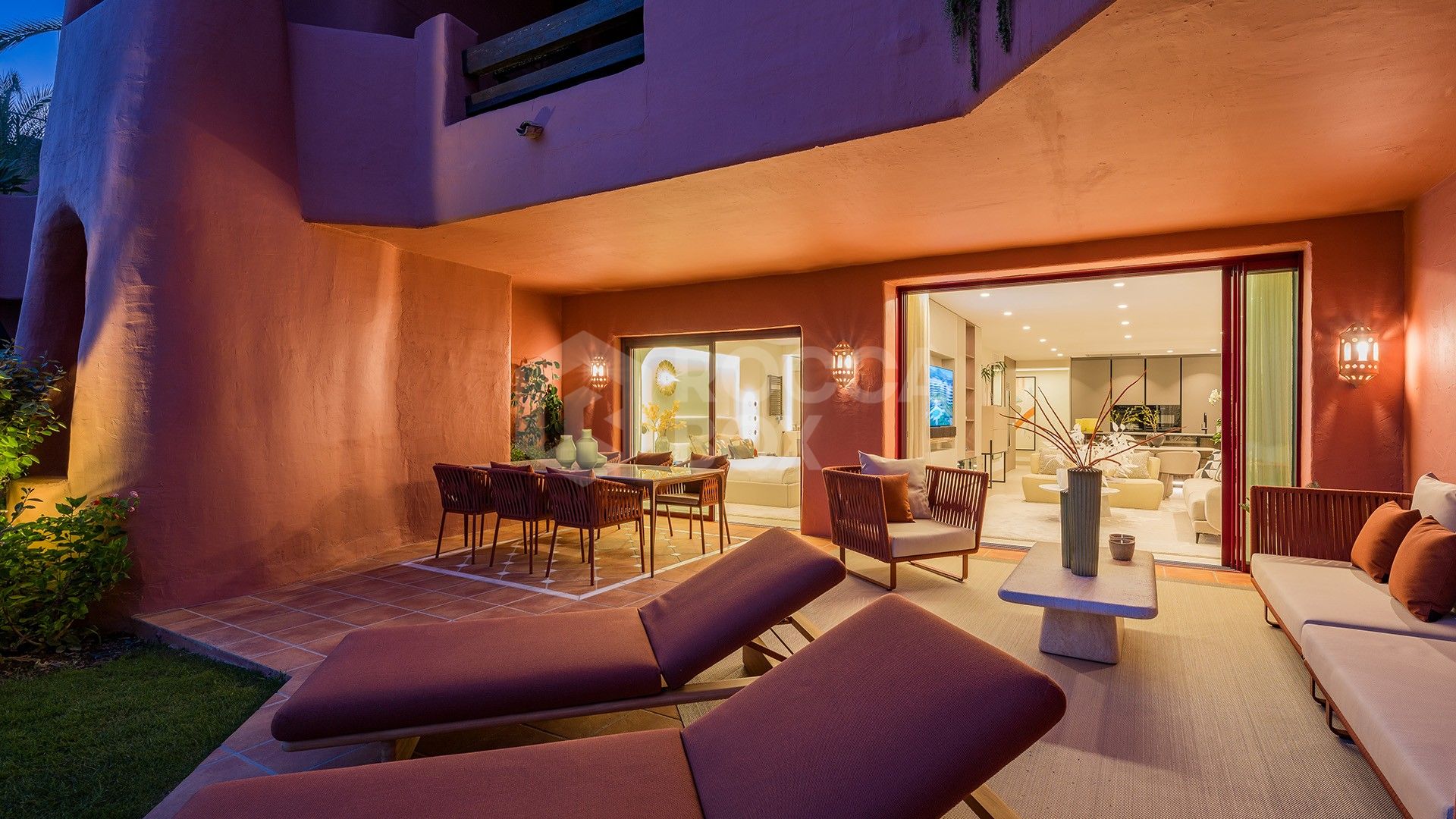 Newly Renovated Beachfront Ground-Floor Apartment with Private Terrace & Sea Views