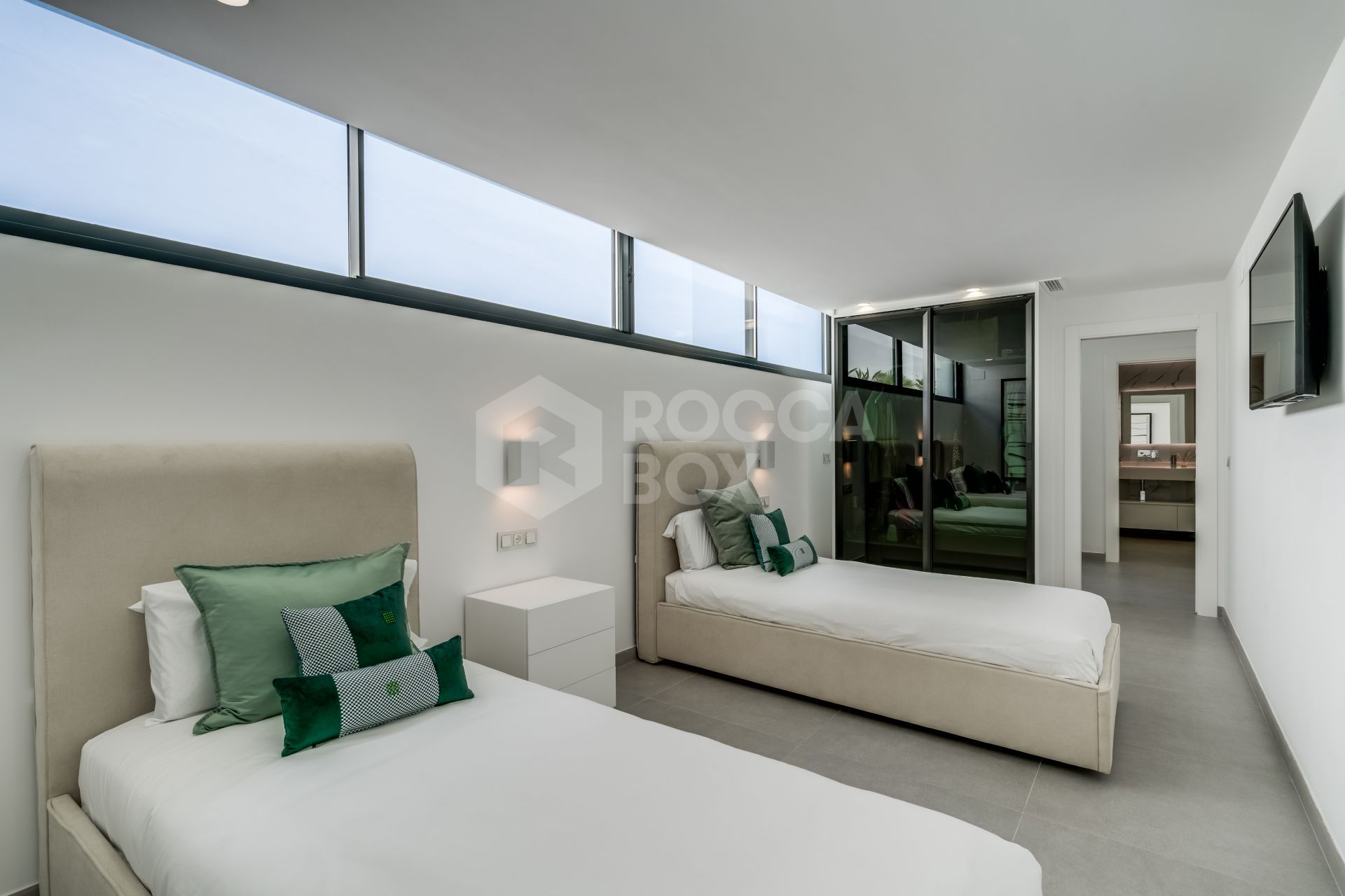 Brand new luxury Villa with private pool in Valle Romano