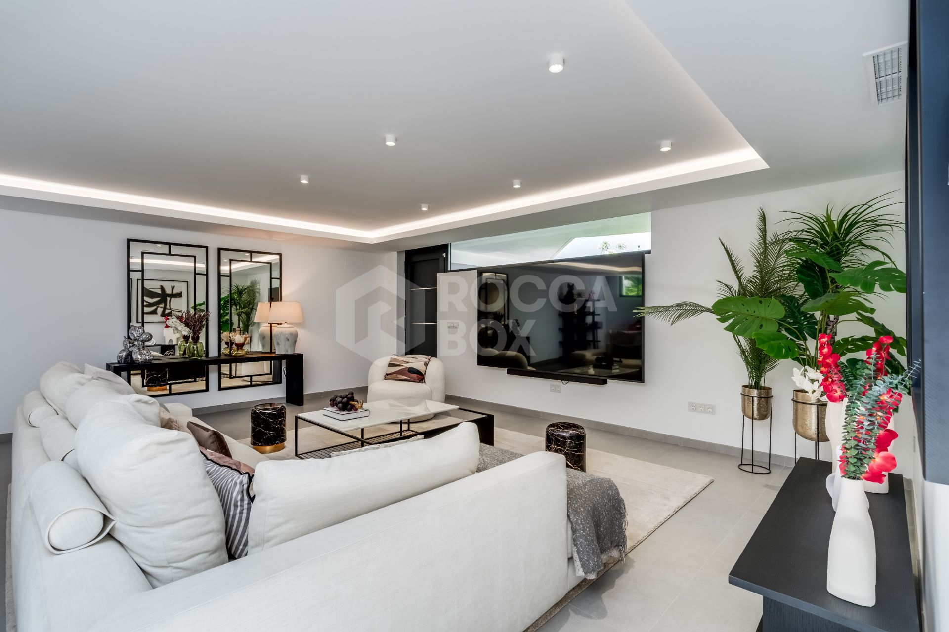 Brand new luxury Villa with private pool in Valle Romano