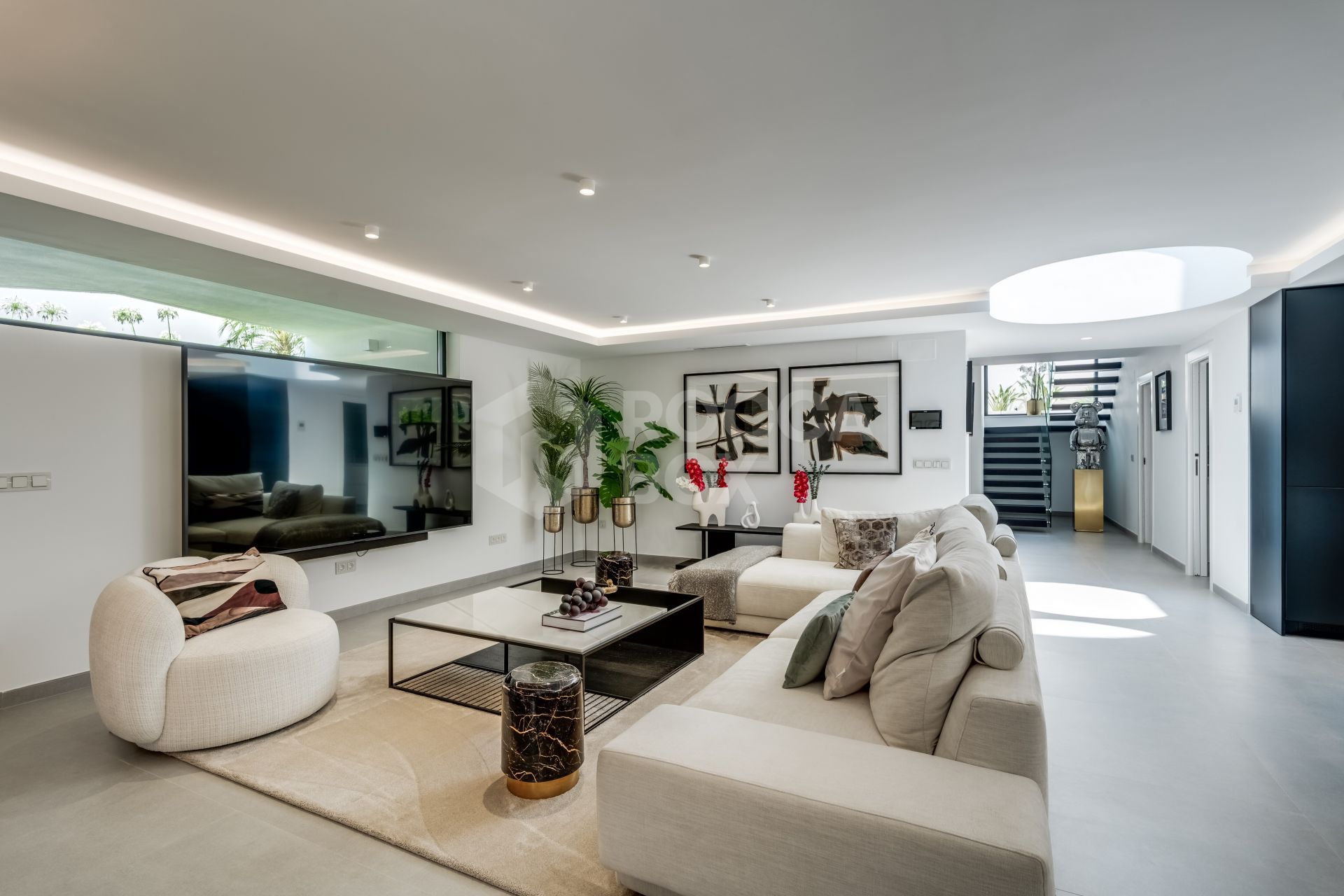 Brand new luxury Villa with private pool in Valle Romano