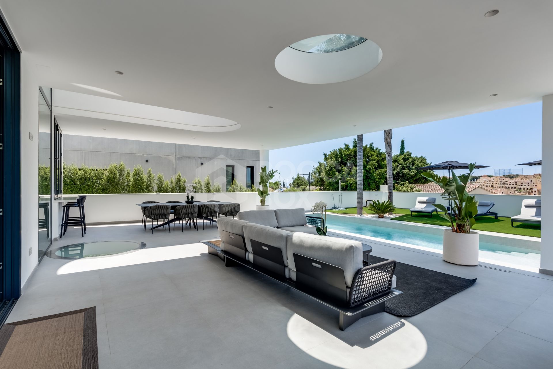 Brand new luxury Villa with private pool in Valle Romano