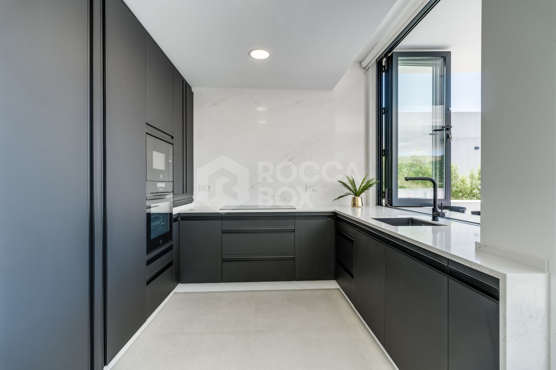 Brand new luxury Villa with private pool in Valle Romano