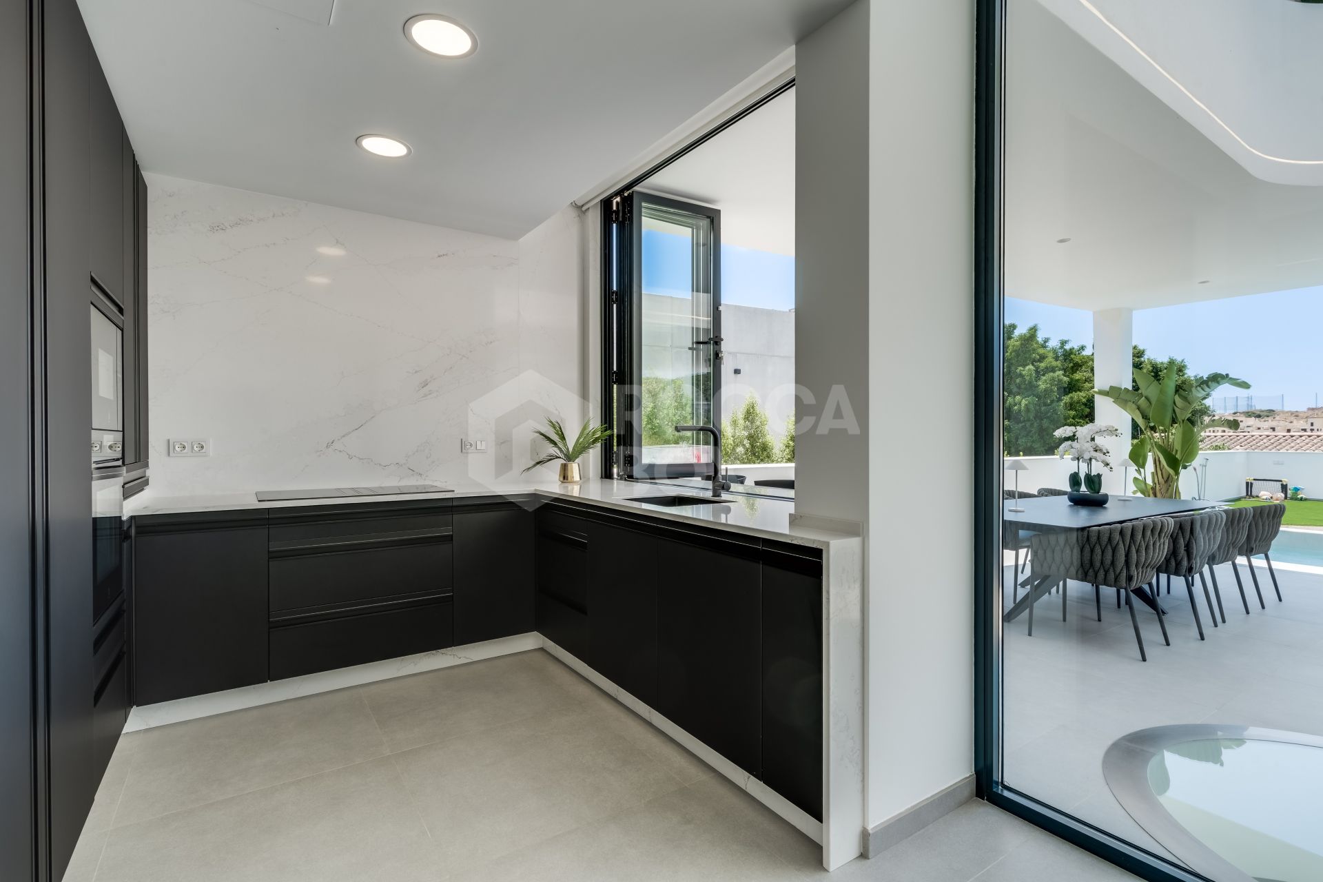 Brand new luxury Villa with private pool in Valle Romano