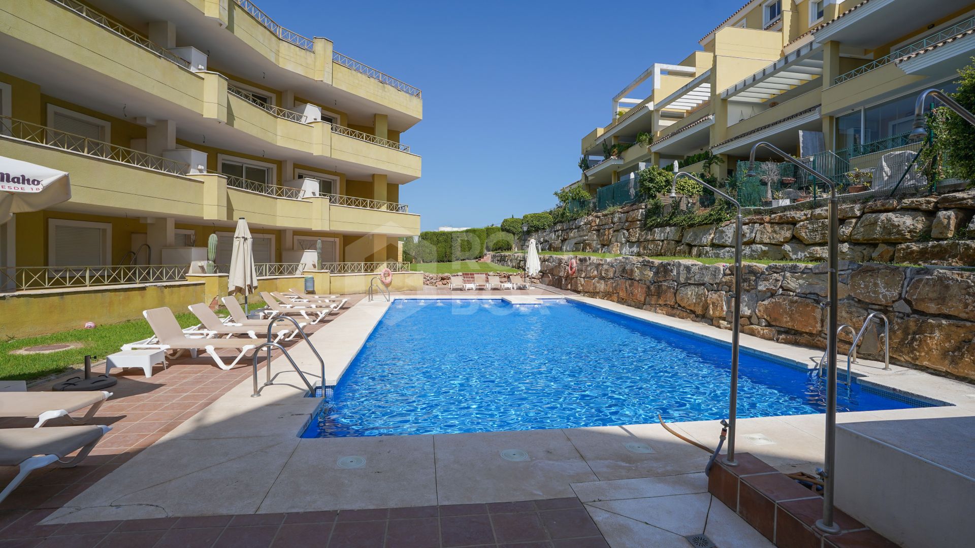 Bright 1-Bedroom Apartment for Sale in Brisas de Los Naranjos