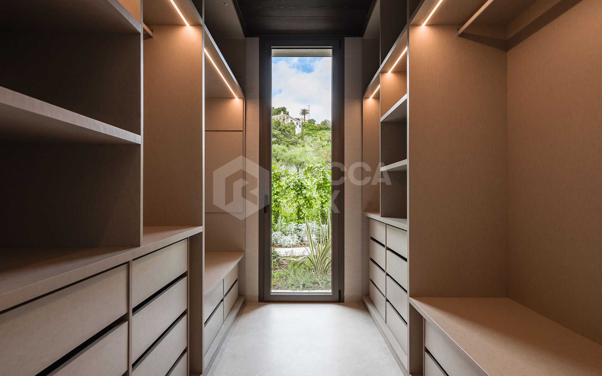 New Construction Luxury Villa with Panoramic Views and Wellness Area