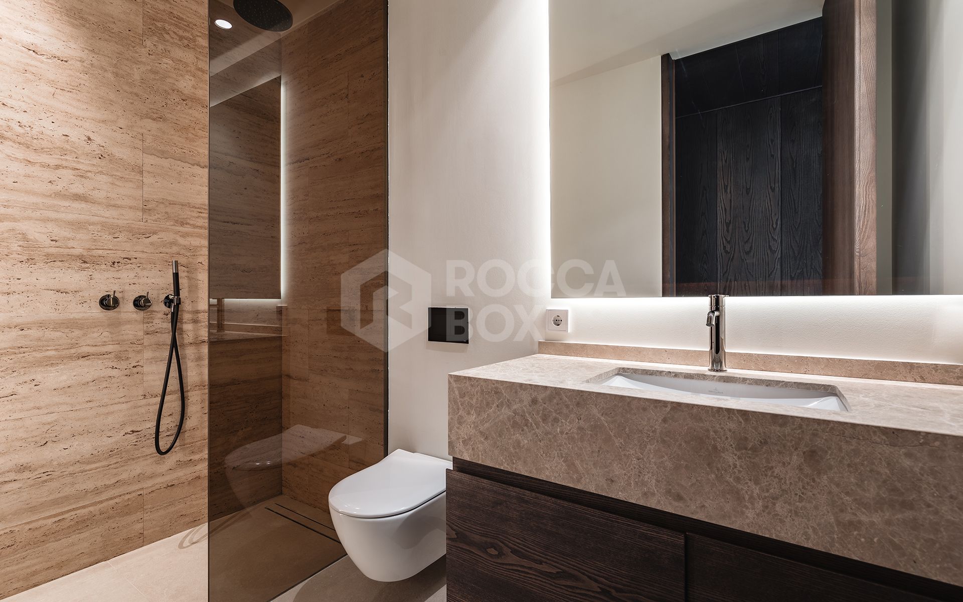 New Construction Luxury Villa with Panoramic Views and Wellness Area