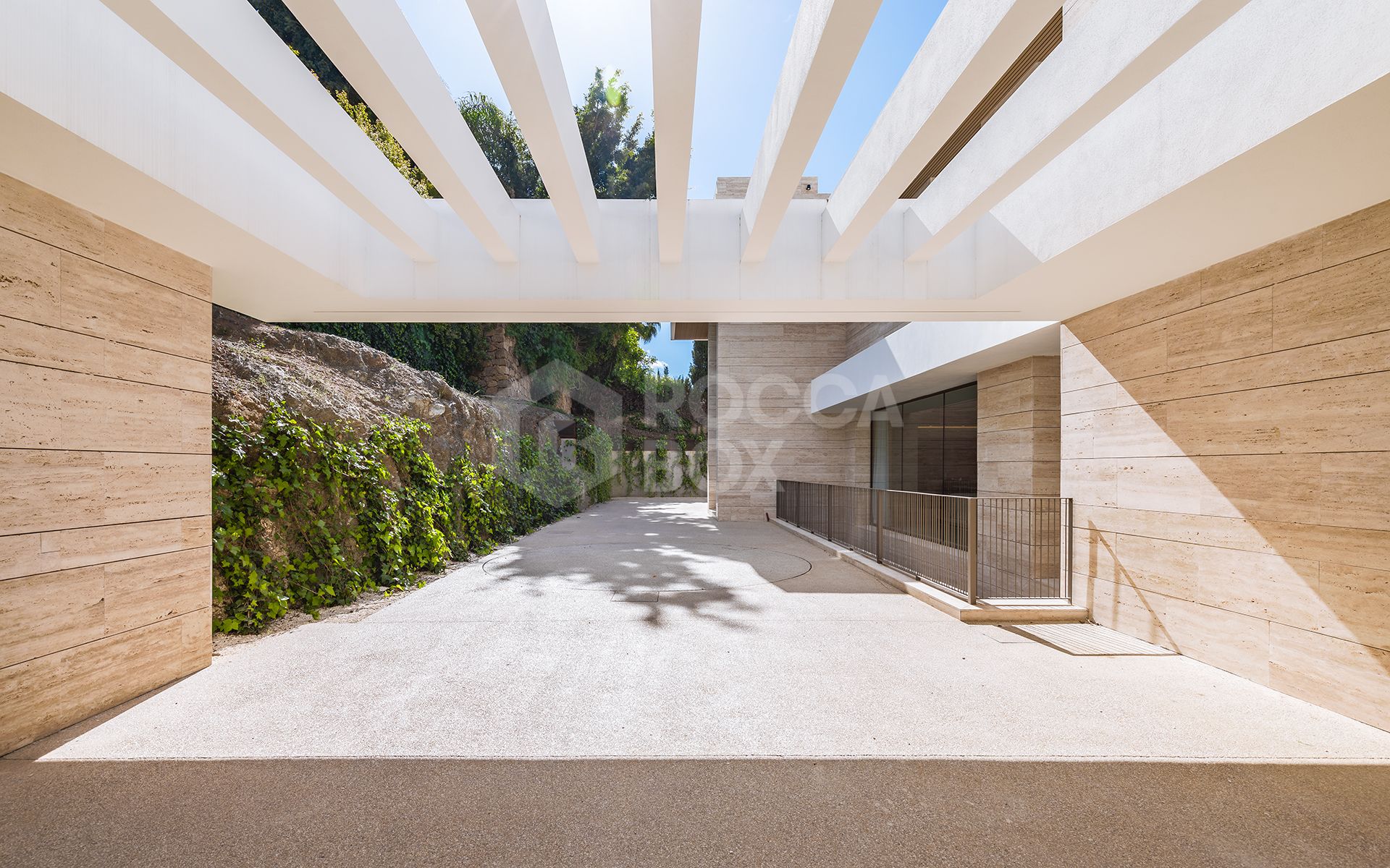 New Construction Luxury Villa with Panoramic Views and Wellness Area