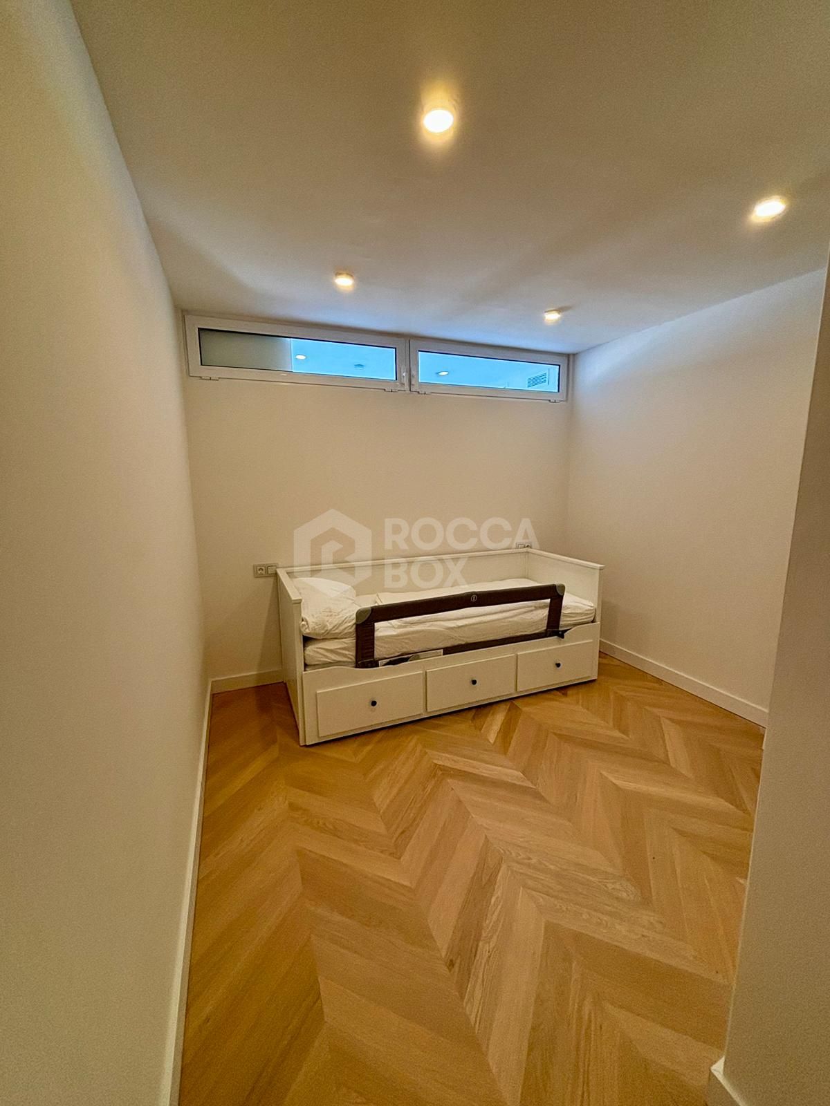 Modern apartment in the heart of Marbella.