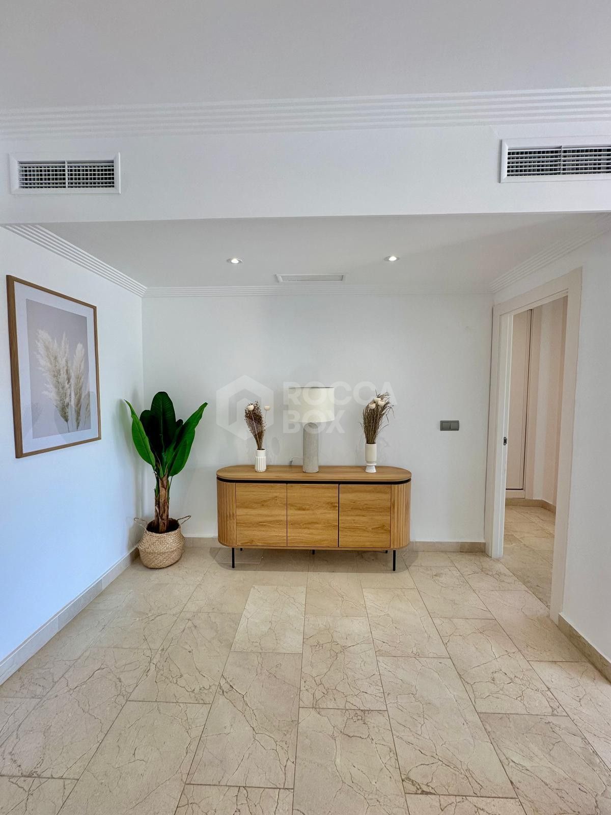 Bright 2 bedroom Apartment in La Resina Golf