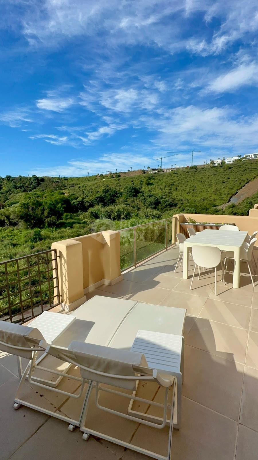 Bright 2 bedroom Apartment in La Resina Golf