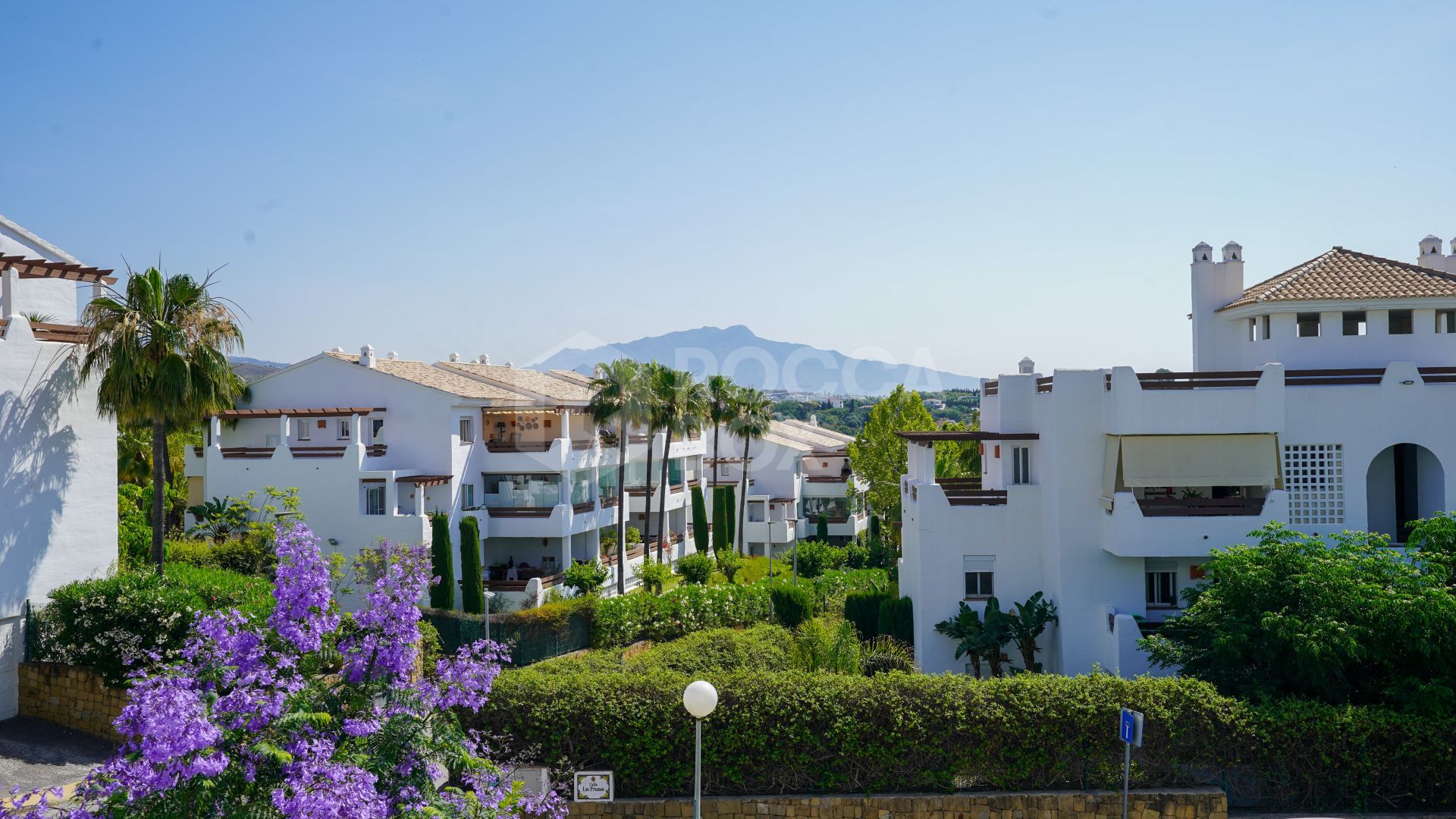 Long-term rental 2-bedroom apartment with large terrace, new construction.