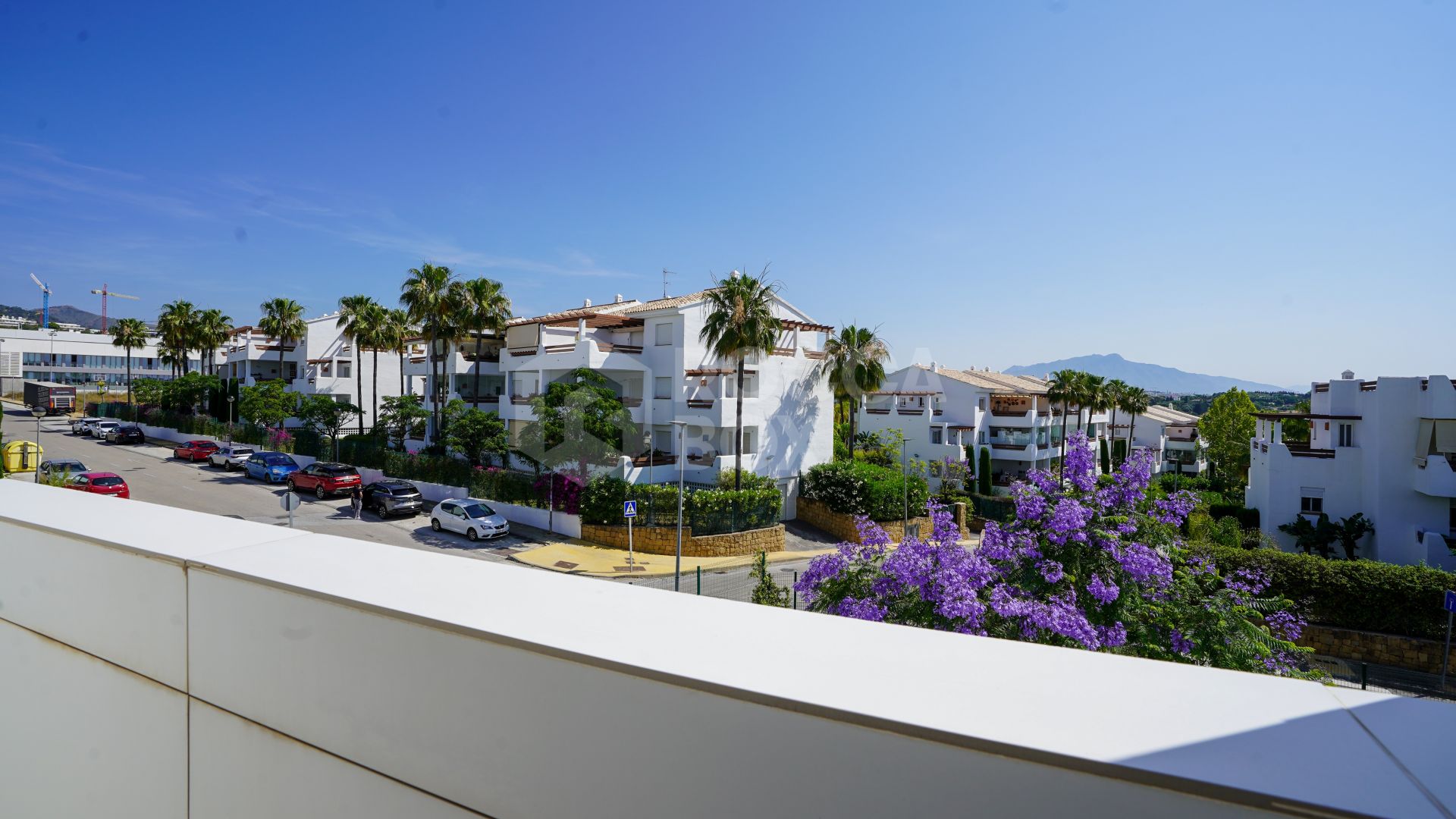 Long-term rental 2-bedroom apartment with large terrace, new construction.