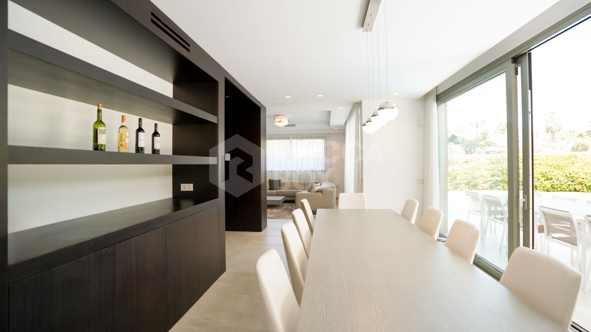 Luxury Five-Bedroom Villa with Private Pool for Long-Term Rental