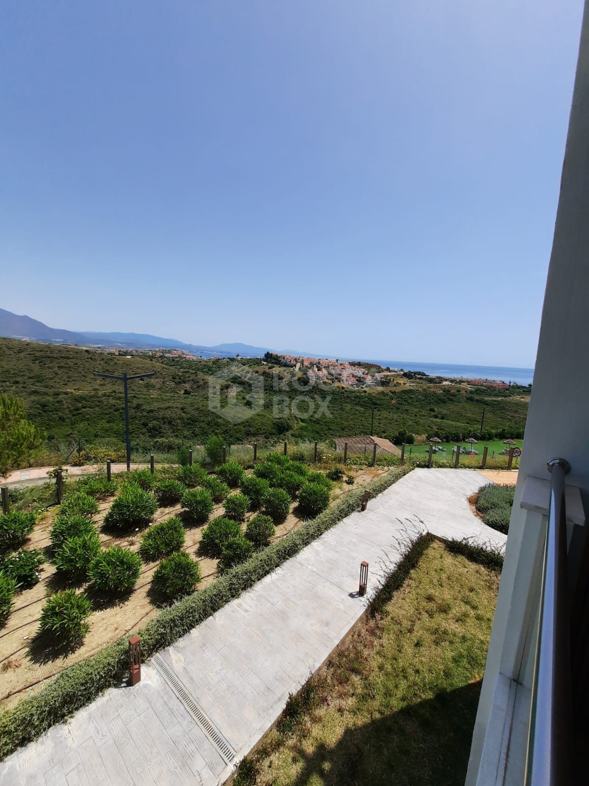 Elegant Luxury Apartment with Sea and Mountain Views – Long Term Rental Opportunity