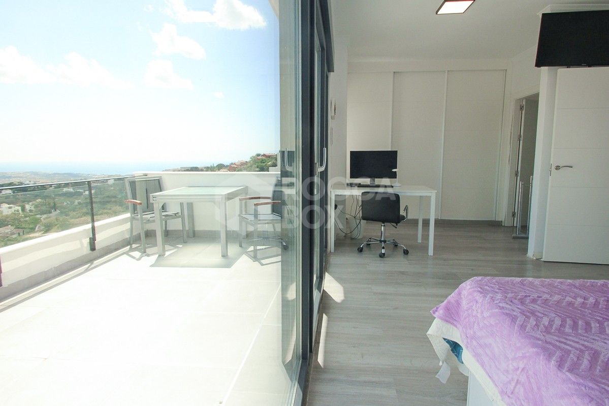Exclusive 4 Bedroom Townhouse with Panoramic Views and Private Office.