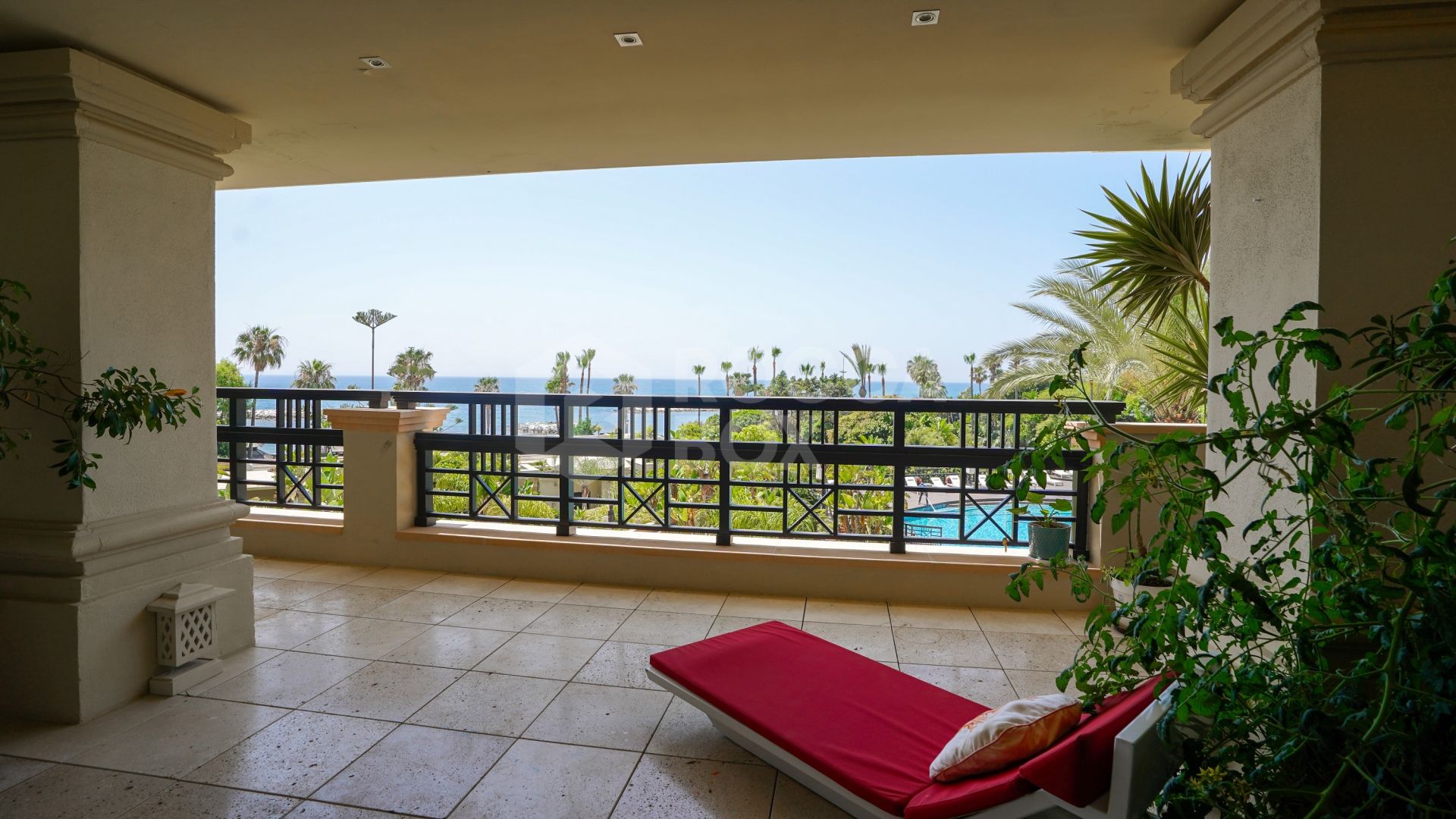 Exquisite Front Line Beach Luxury Apartment with Panoramic Sea Views and Prime Amenities