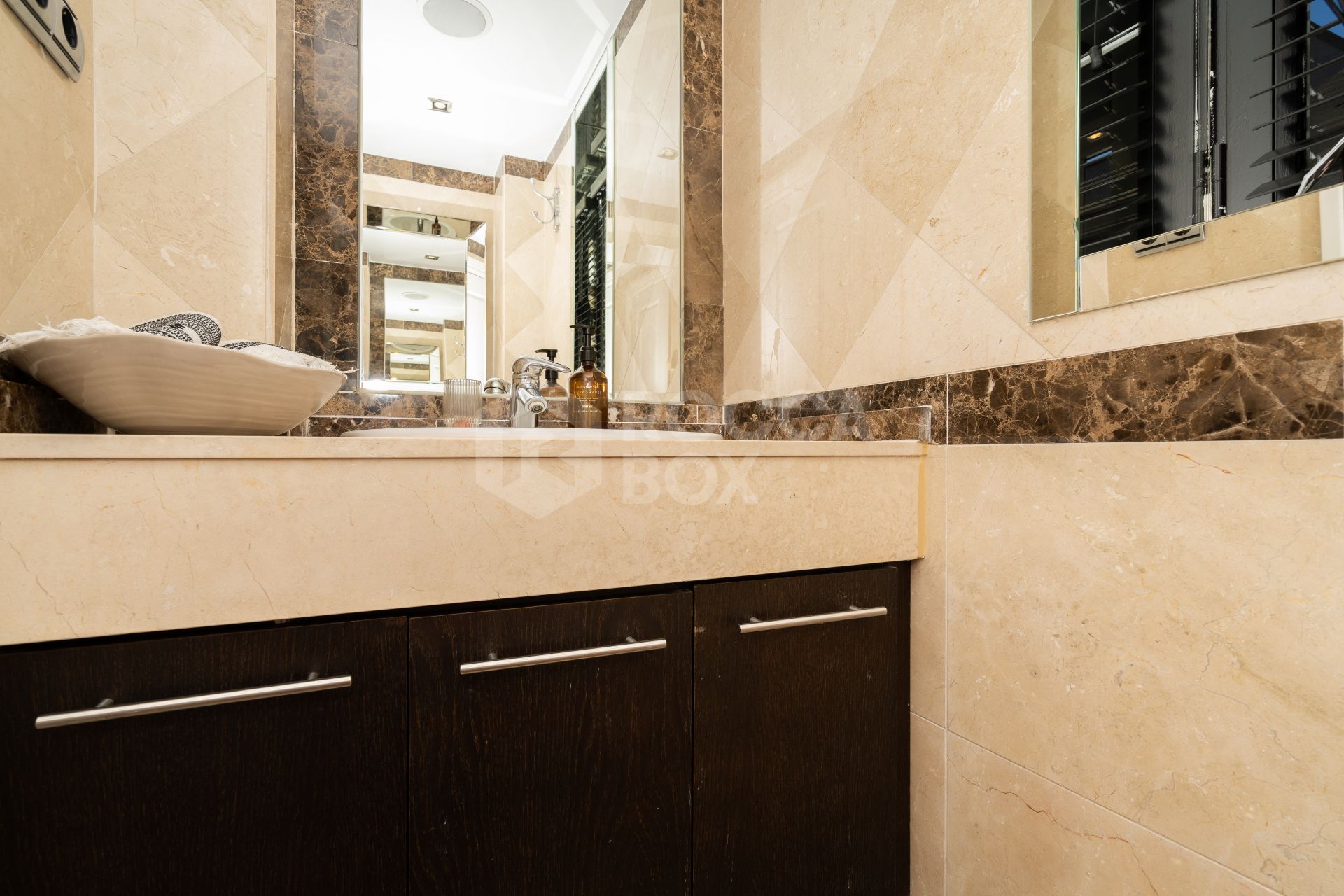 Amazing Luxury Townhouse in Guadalmina Alta – Front Line Golf