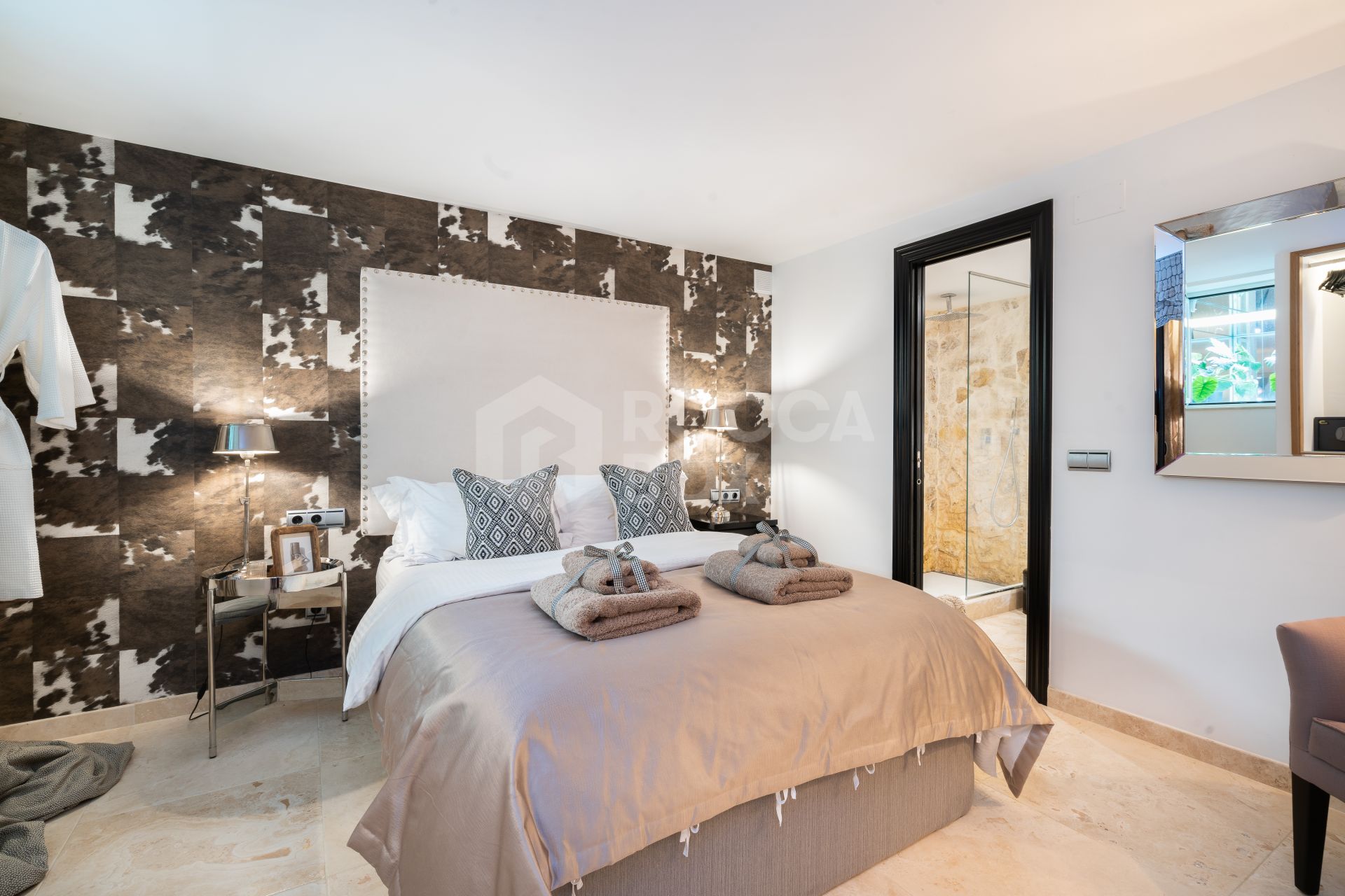 Amazing Luxury Townhouse in Guadalmina Alta – Front Line Golf