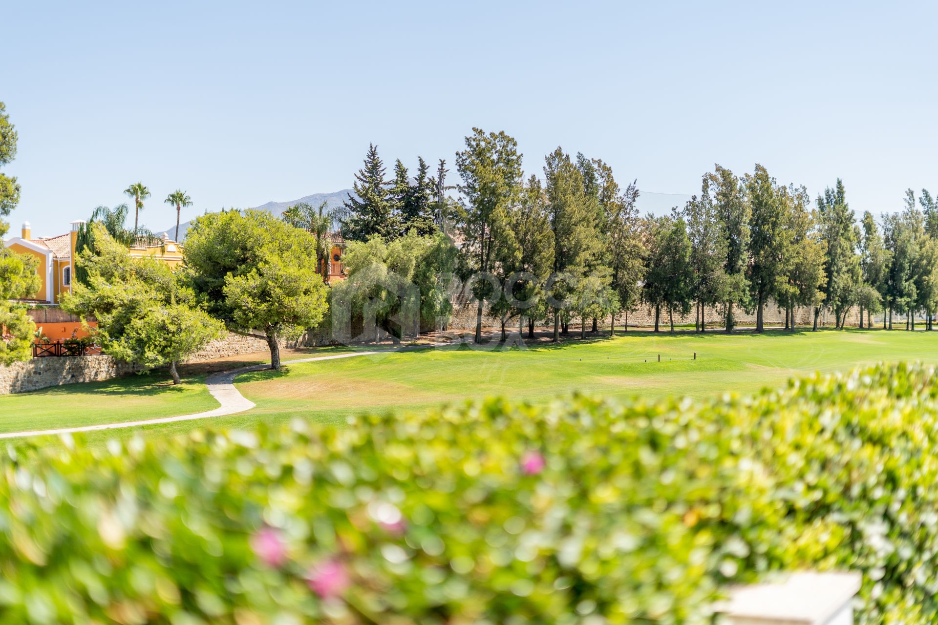 Amazing Luxury Townhouse in Guadalmina Alta – Front Line Golf