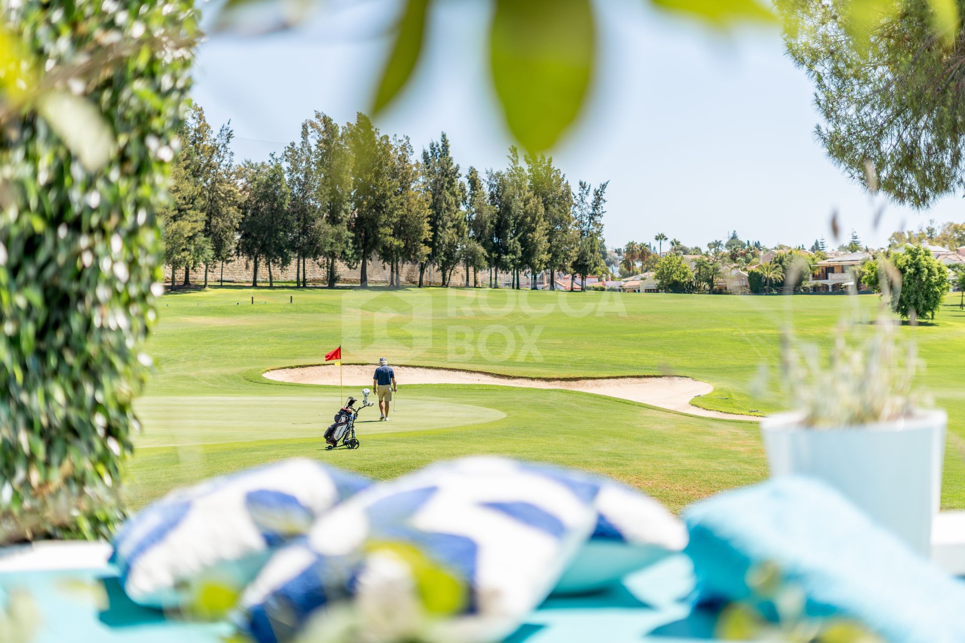 Amazing Luxury Townhouse in Guadalmina Alta – Front Line Golf