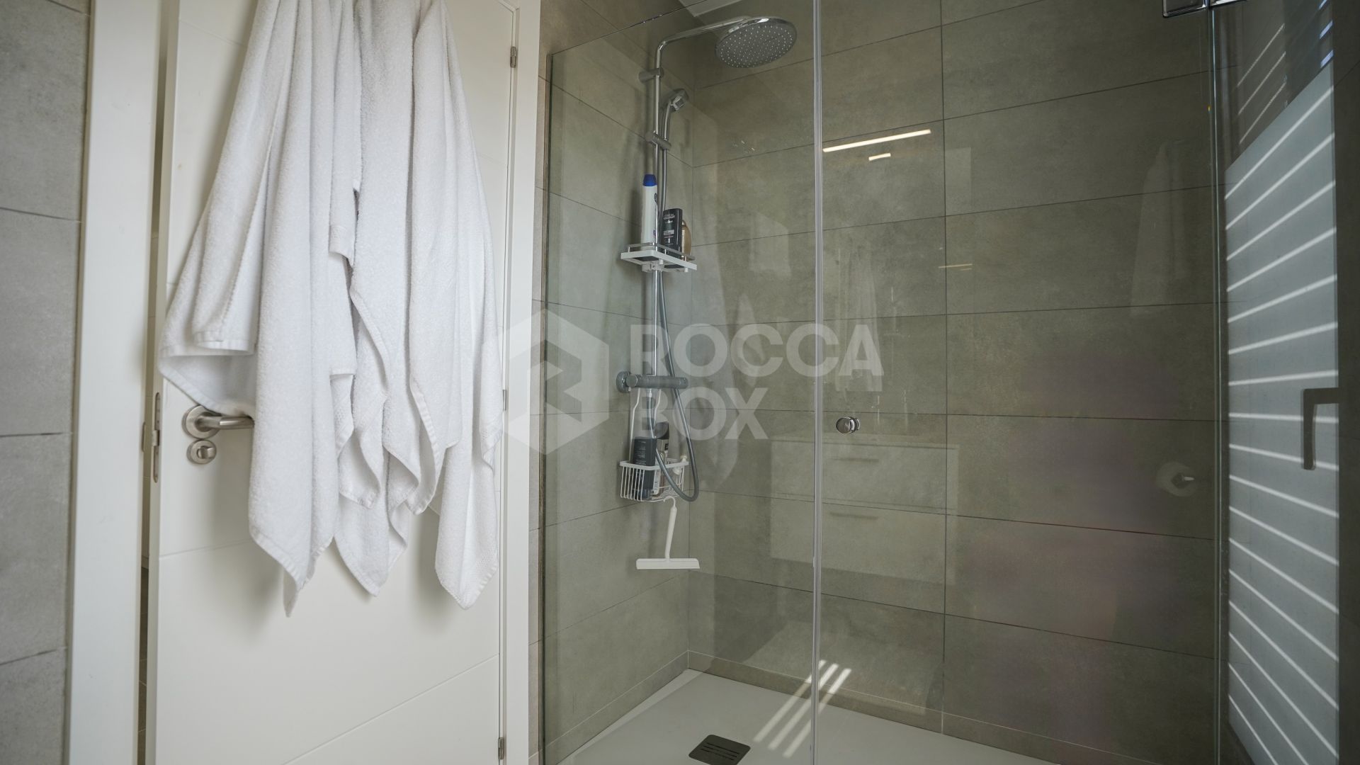 Modern 3-Bedroom Semi-Detached Home in Alya Mijas – Available for Short & Long-Term Rent