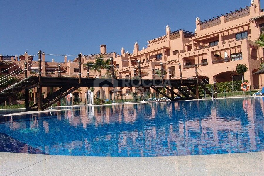 Exclusive Apartment for long season, 2 Bedrooms near the sea.