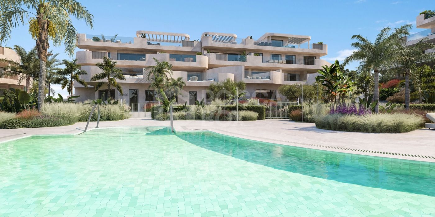 Elegant 2-Bedroom Apartment Just Minutes from the Beach