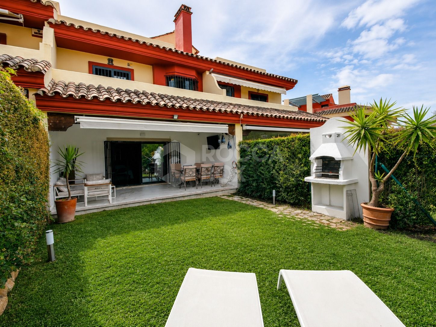 Semi-detached house for long-term rental – Golden Mile, Marbella.
