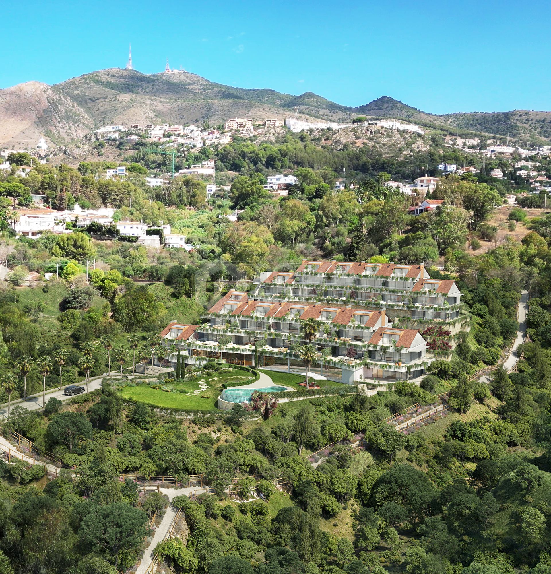 Contemporary 3-Bed Apartment with Stunning Sea Views and Resort-Style Amenities in Benalmádena Costa