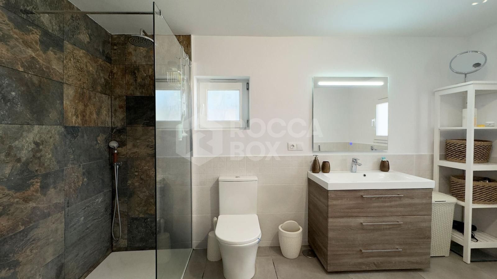 Exquisite Villa with private pool and garden.