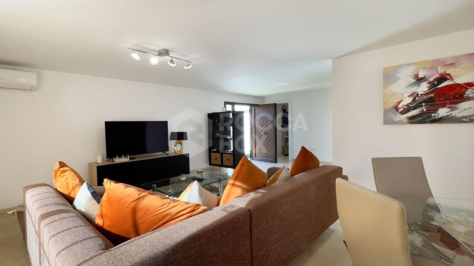 Exquisite Villa with private pool and garden.
