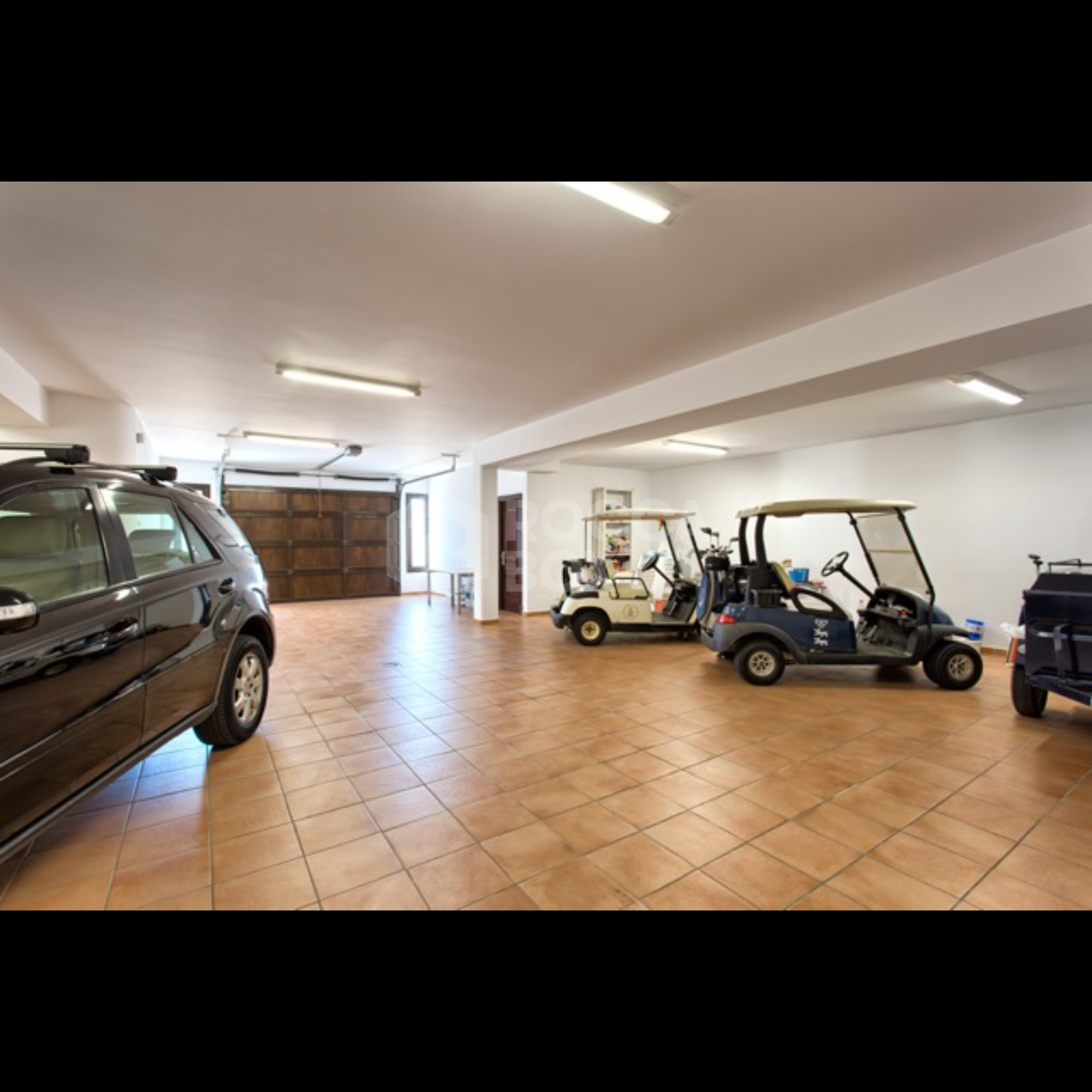 Exquisite Villa with Panoramic Views, Manicured Garden, and Resort-Level Security