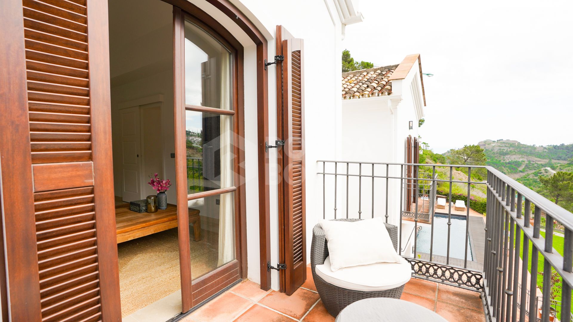 Casa Mar y Cielo - Traditional Villa in El Madroñal for Long Term Rent.