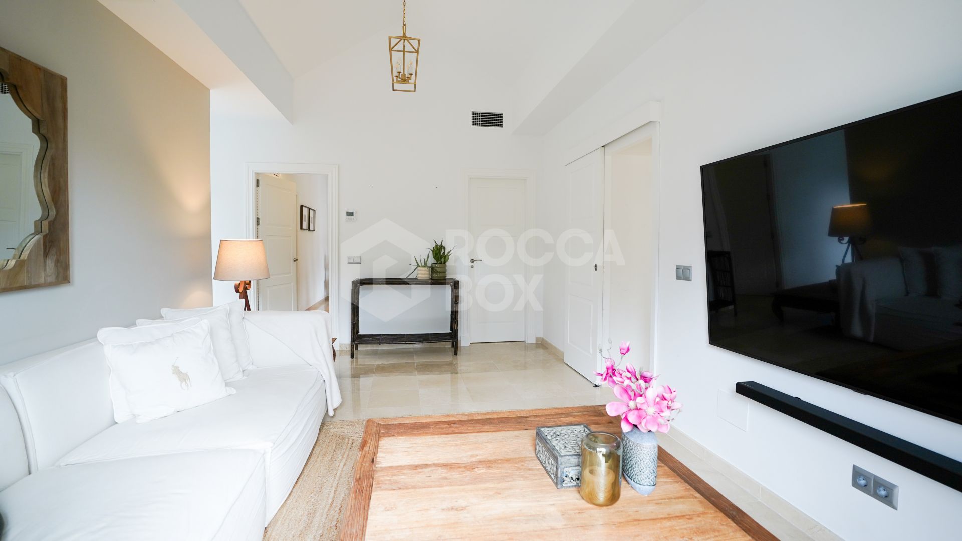 Casa Mar y Cielo - Traditional Villa in El Madroñal for Long Term Rent.