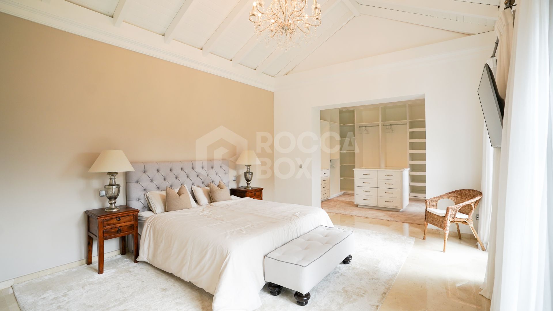 Casa Mar y Cielo - Traditional Villa in El Madroñal for Long Term Rent.