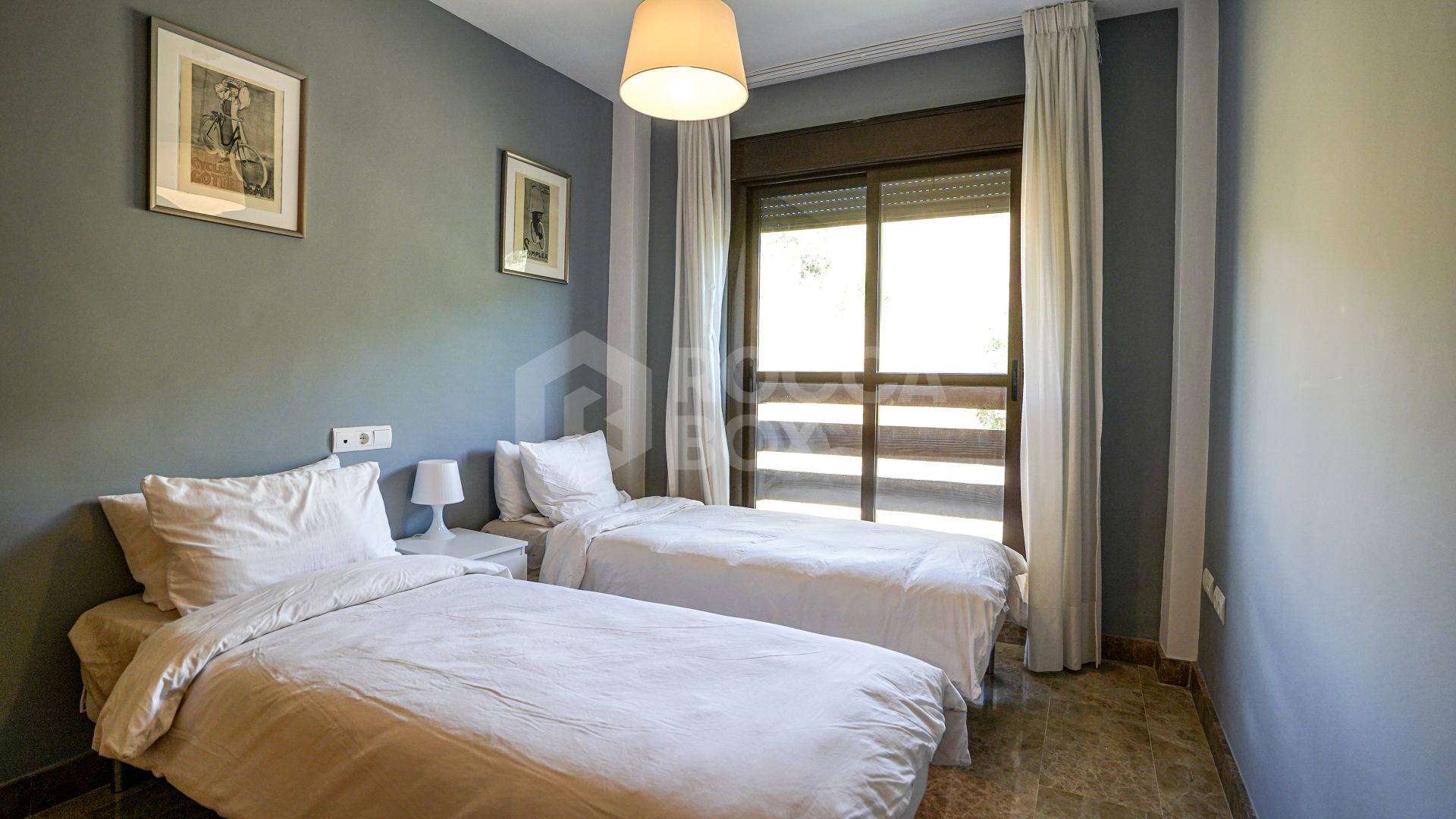 Exclusive 3 Bedroom Apartment with Pool and Pista de Pádel.