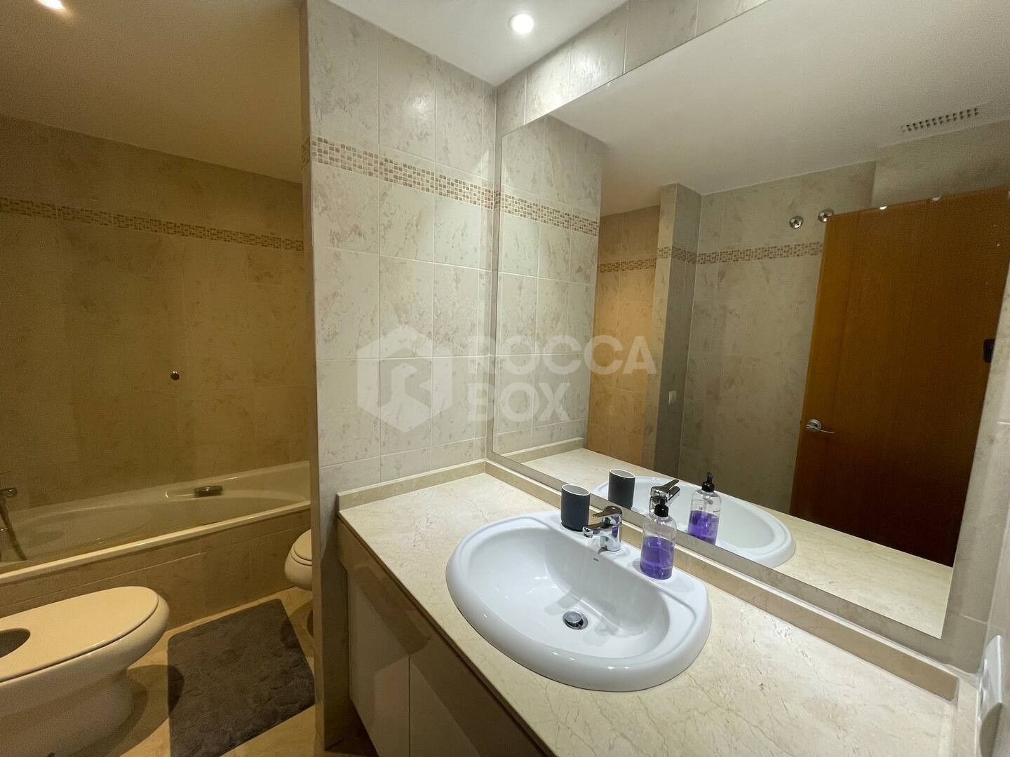 Exclusive 3 Bedroom Apartment with Pool and Pista de Pádel.