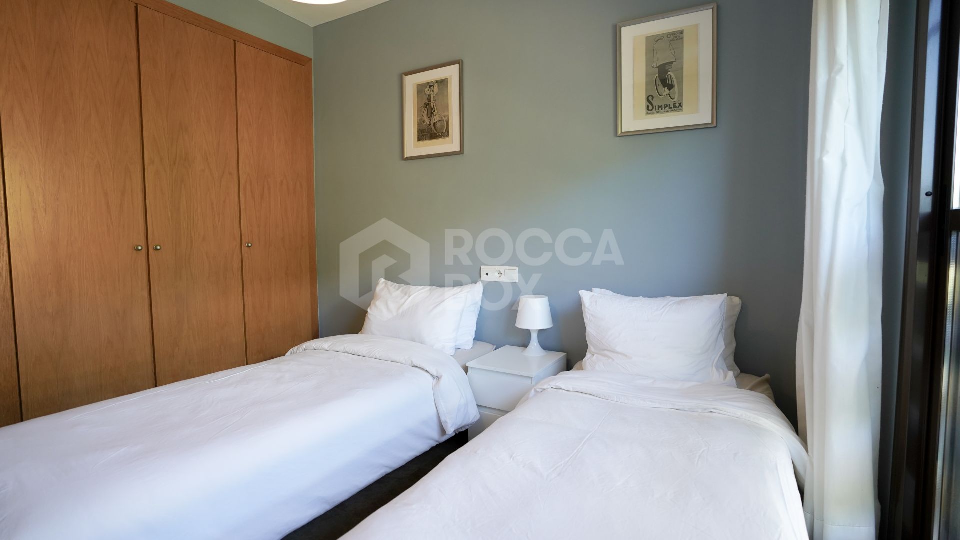 Exclusive 3 Bedroom Apartment with Pool and Pista de Pádel.