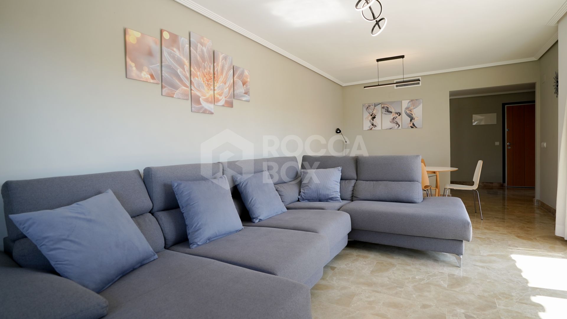Exclusive 3 Bedroom Apartment with Pool and Pista de Pádel.