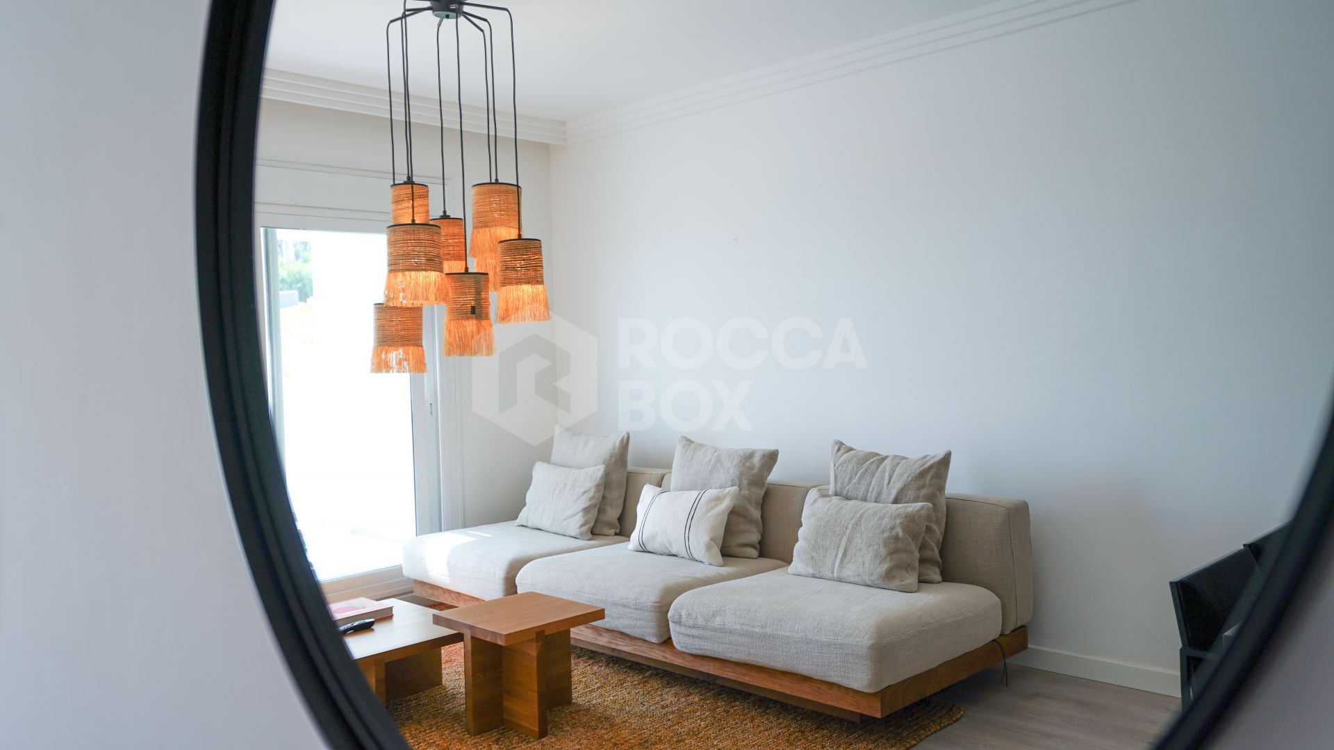 Panoramic Sea View Apartment with Expansive Terrace in Prestigious La Quinta